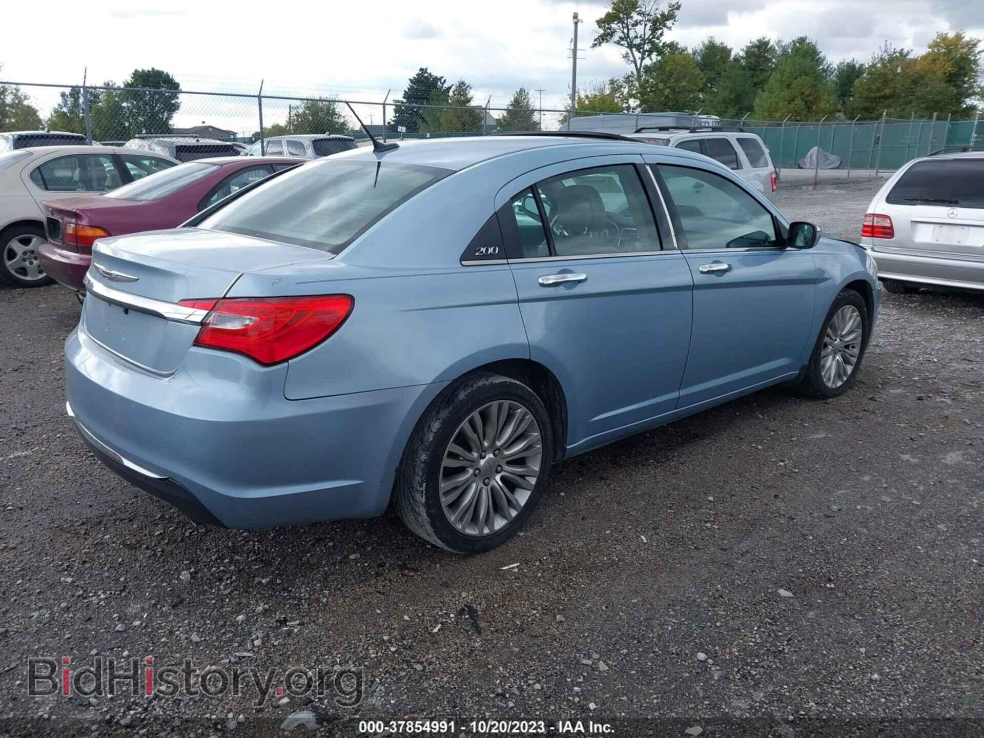 2013 CHRYSLER 200 - VIN: 1C3CCBCG2DN650017 - Фото 4