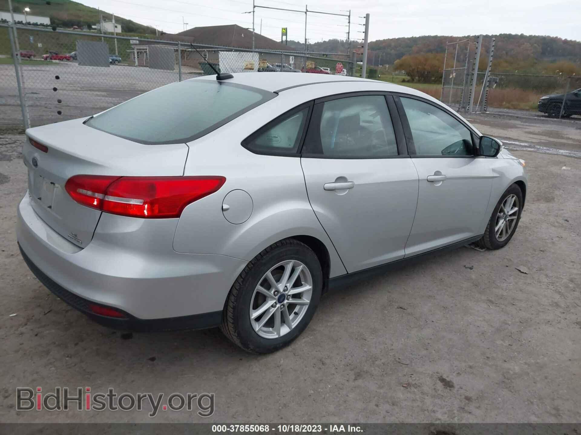 2016 FORD FOCUS - VIN: 1FADP3F21GL404088 - Photo 4