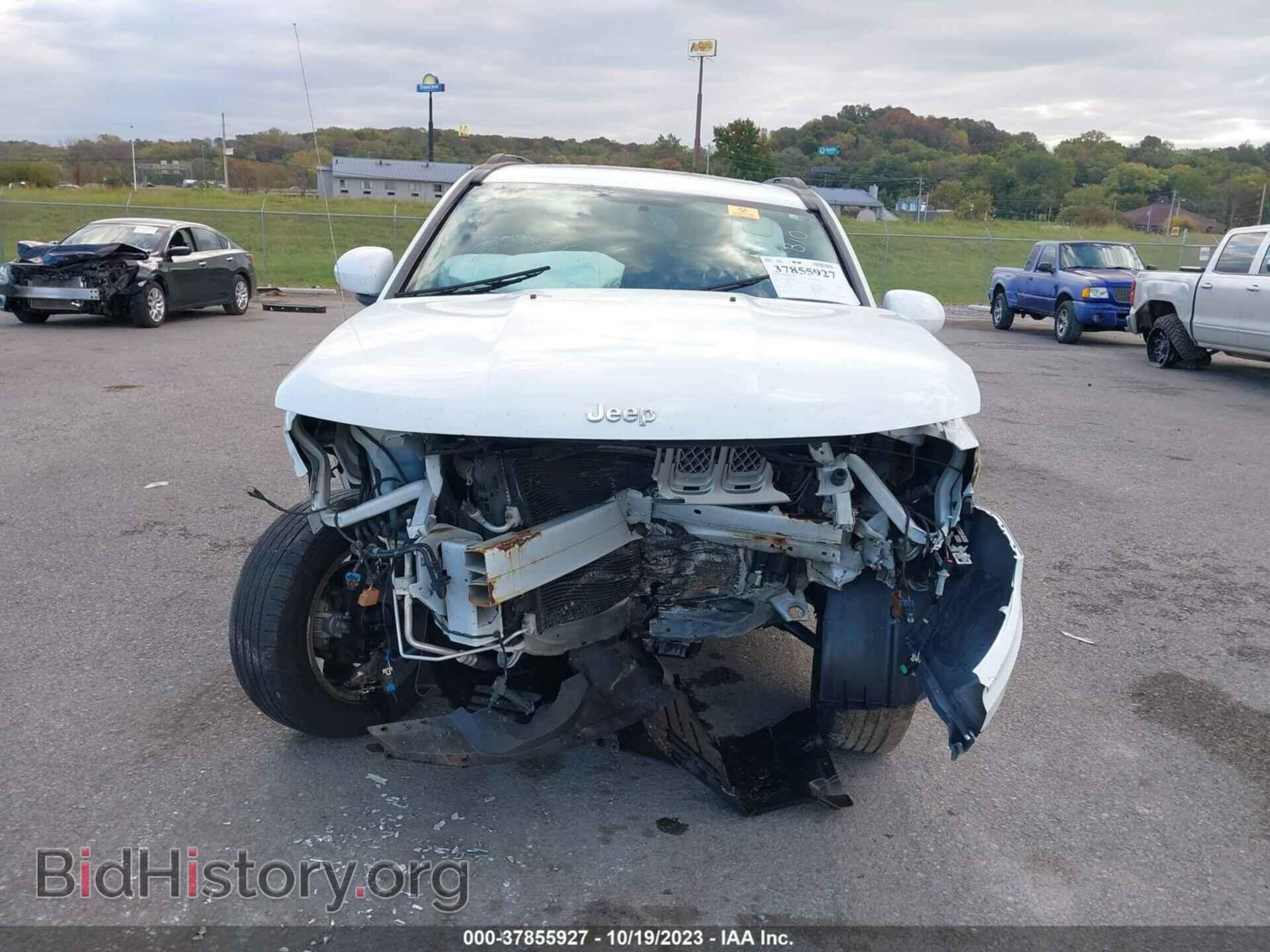 2015 JEEP COMPASS - VIN: 1C4NJDEB5FD272730 - Photo 12