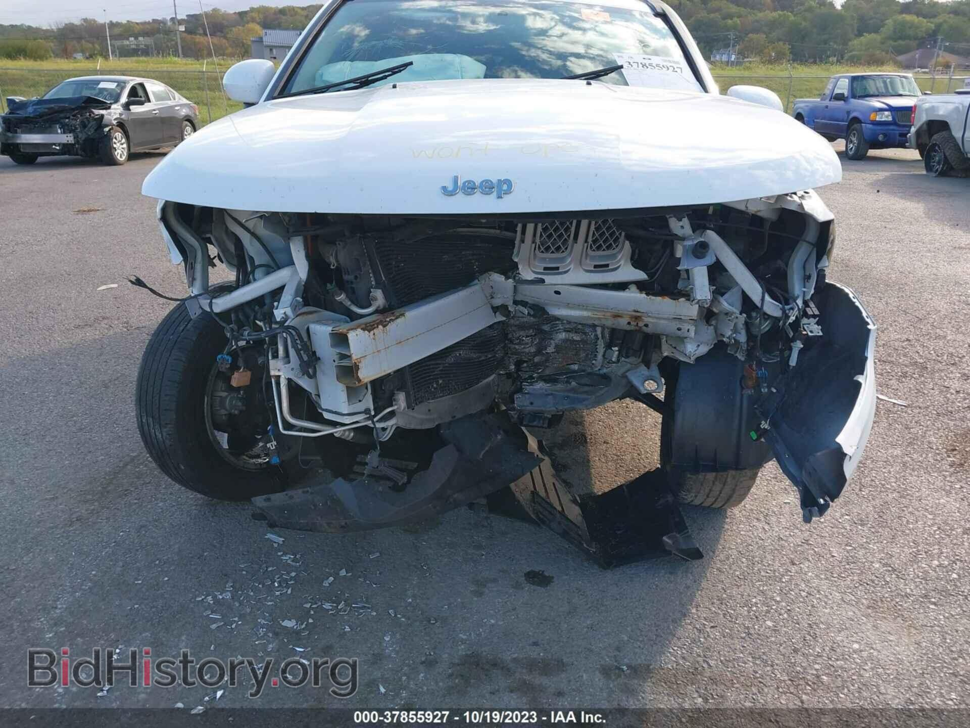 2015 JEEP COMPASS - VIN: 1C4NJDEB5FD272730 - Photo 6