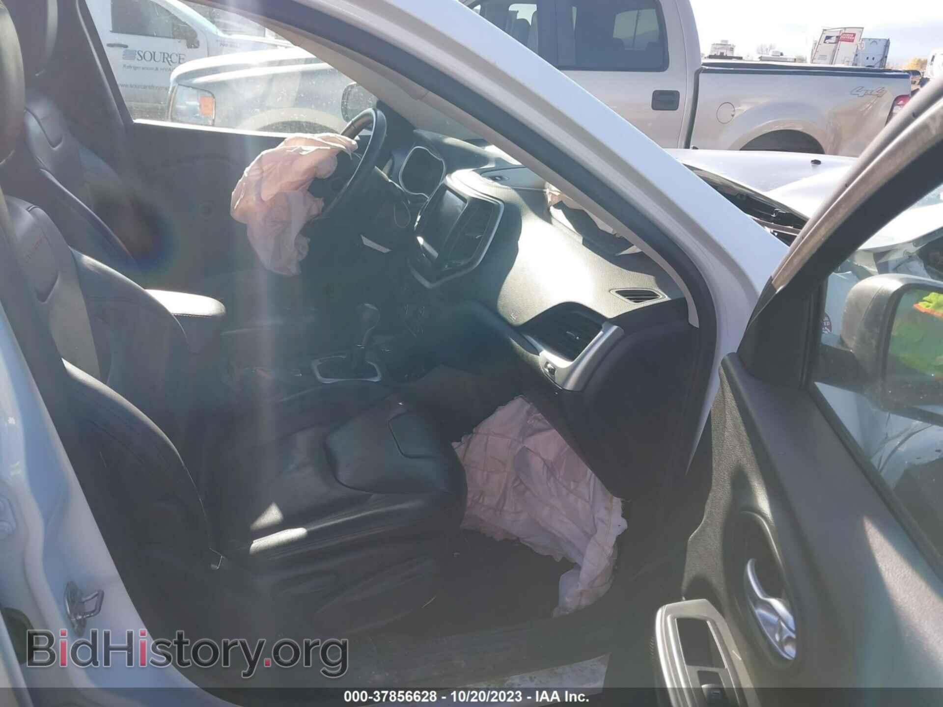 2015 JEEP CHEROKEE - VIN: 1C4PJMBS2FW739653 - Фото 5