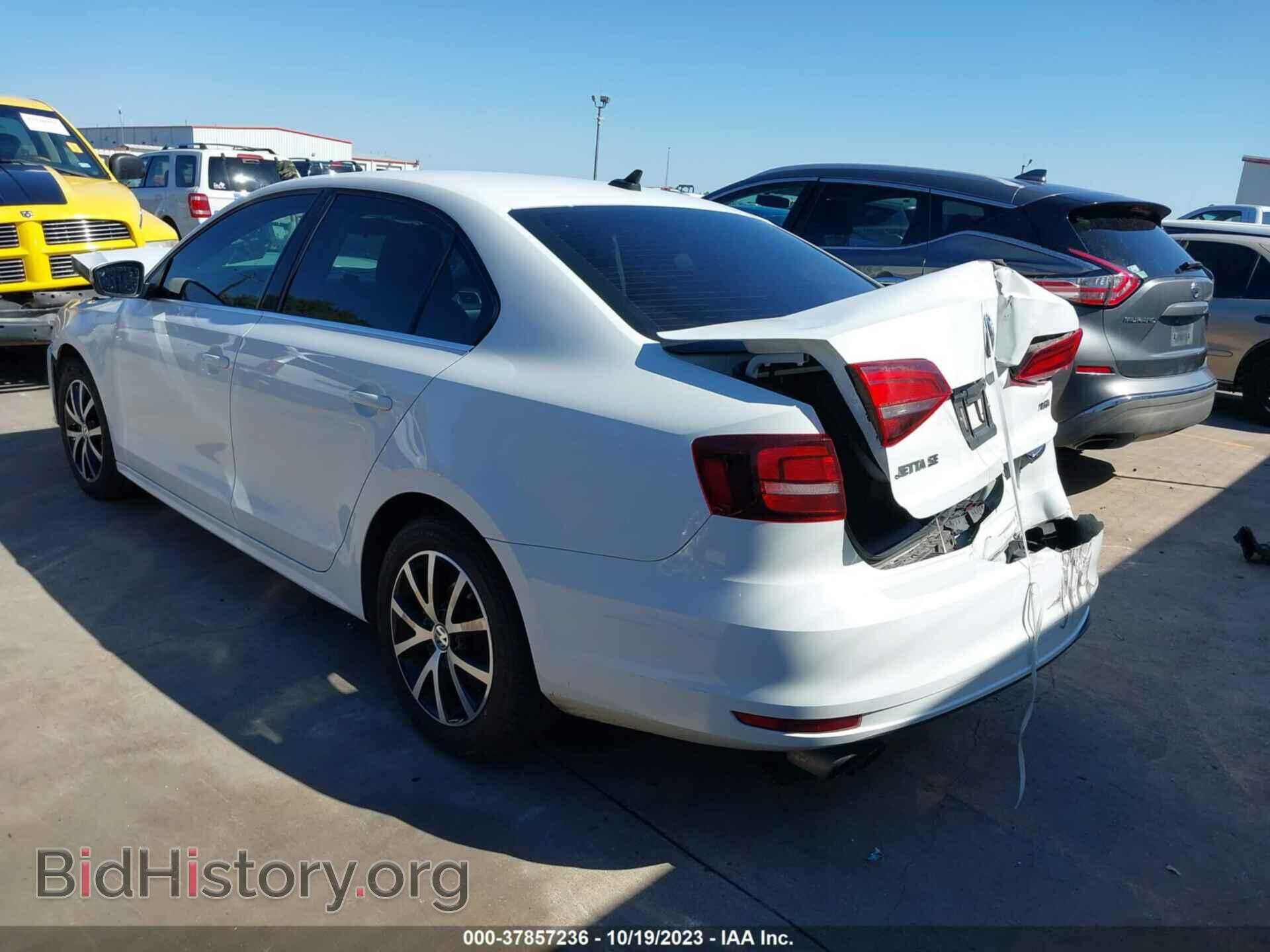 2017 VOLKSWAGEN JETTA - VIN: 3VWDB7AJ7HM369701 - Фото 3