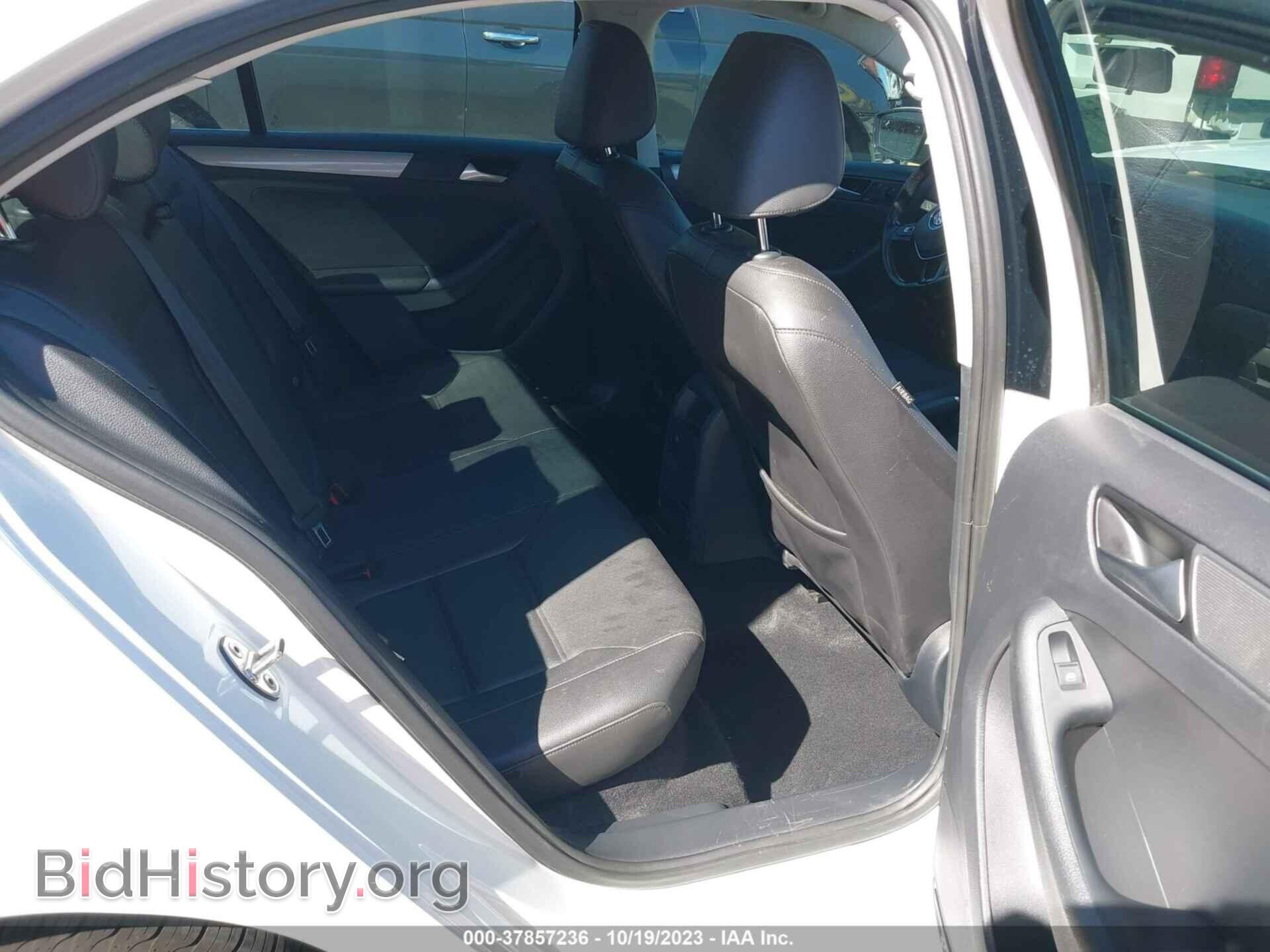2017 VOLKSWAGEN JETTA - VIN: 3VWDB7AJ7HM369701 - Фото 8