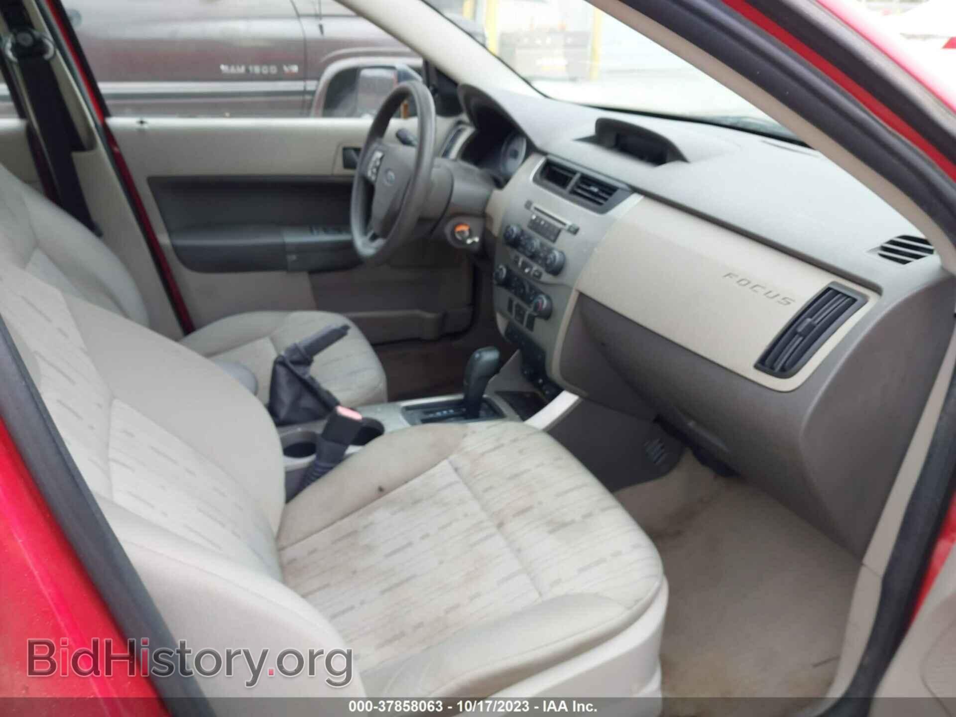 2008 FORD FOCUS - VIN: 1FAHP35N08W136468 - Фото 5
