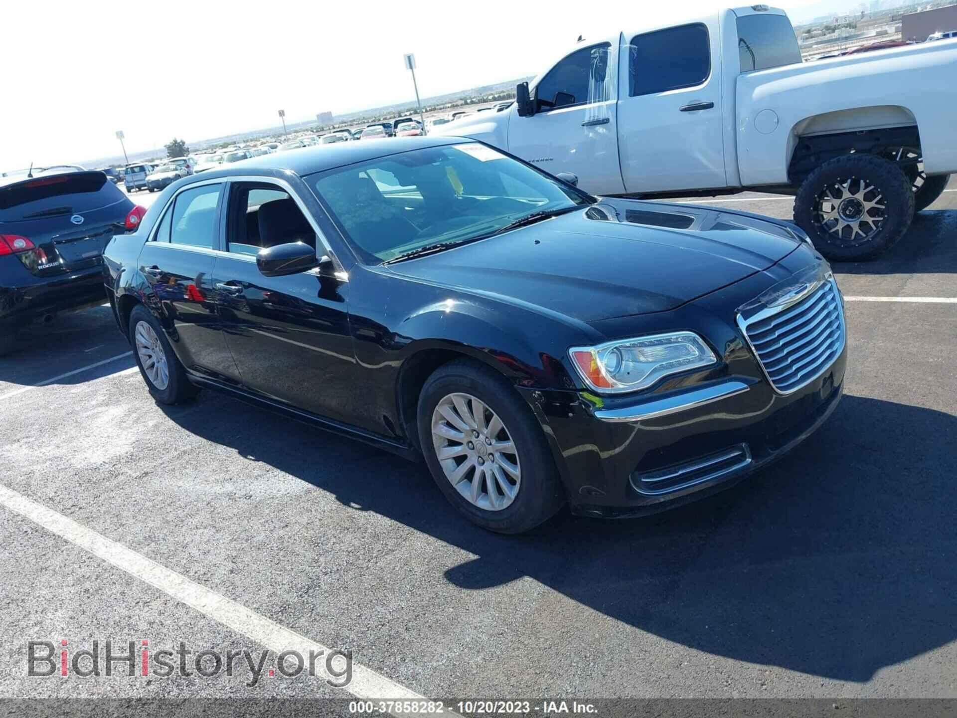 Фотография 2C3CCAAG5CH129751 - CHRYSLER 300 2012