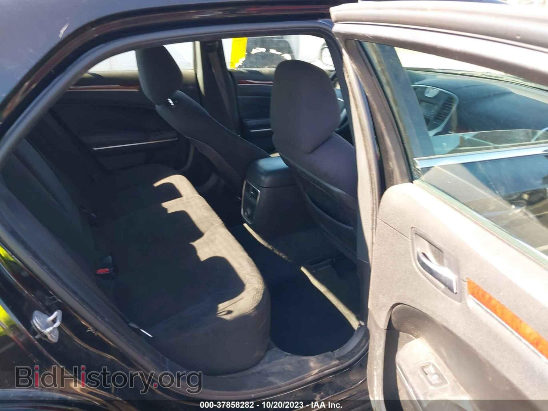 2012 CHRYSLER 300 - VIN: 2C3CCAAG5CH129751 - Фото 8