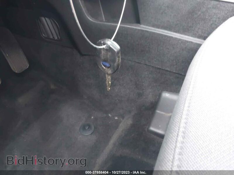 2011 Ford FLEX (VIN 2FMGK5BC7BBD12343) — photo 11 of 16