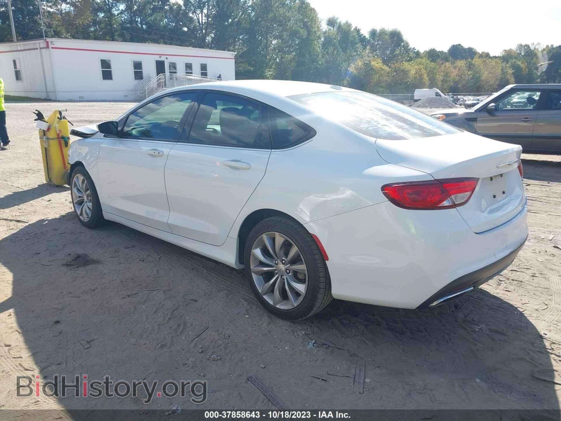 2016 CHRYSLER 200 - VIN: 1C3CCCBB7GN150631 - Фото 3