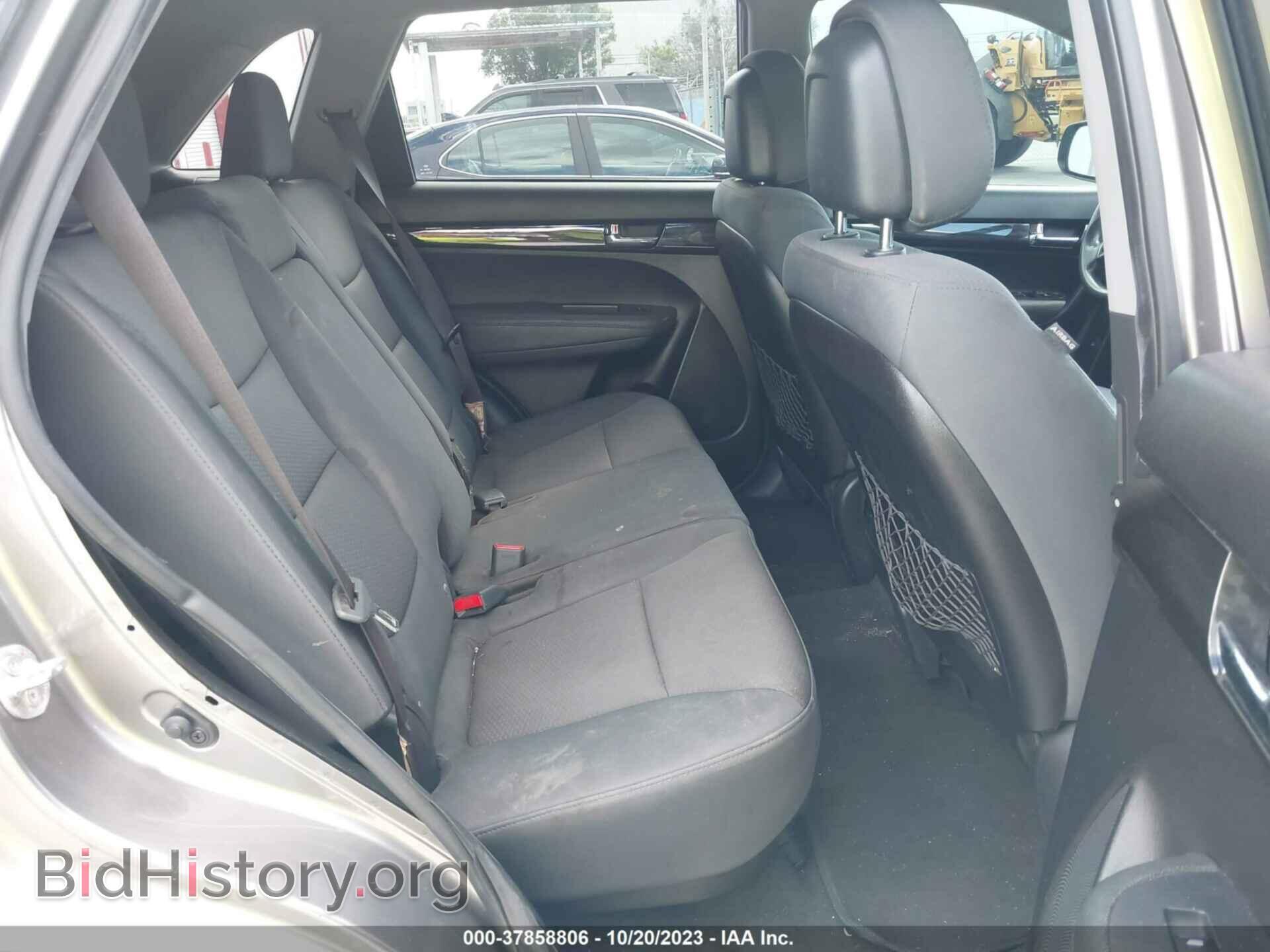 2013 KIA SORENTO - VIN: 5XYKT4A18DG416229 - Фото 8
