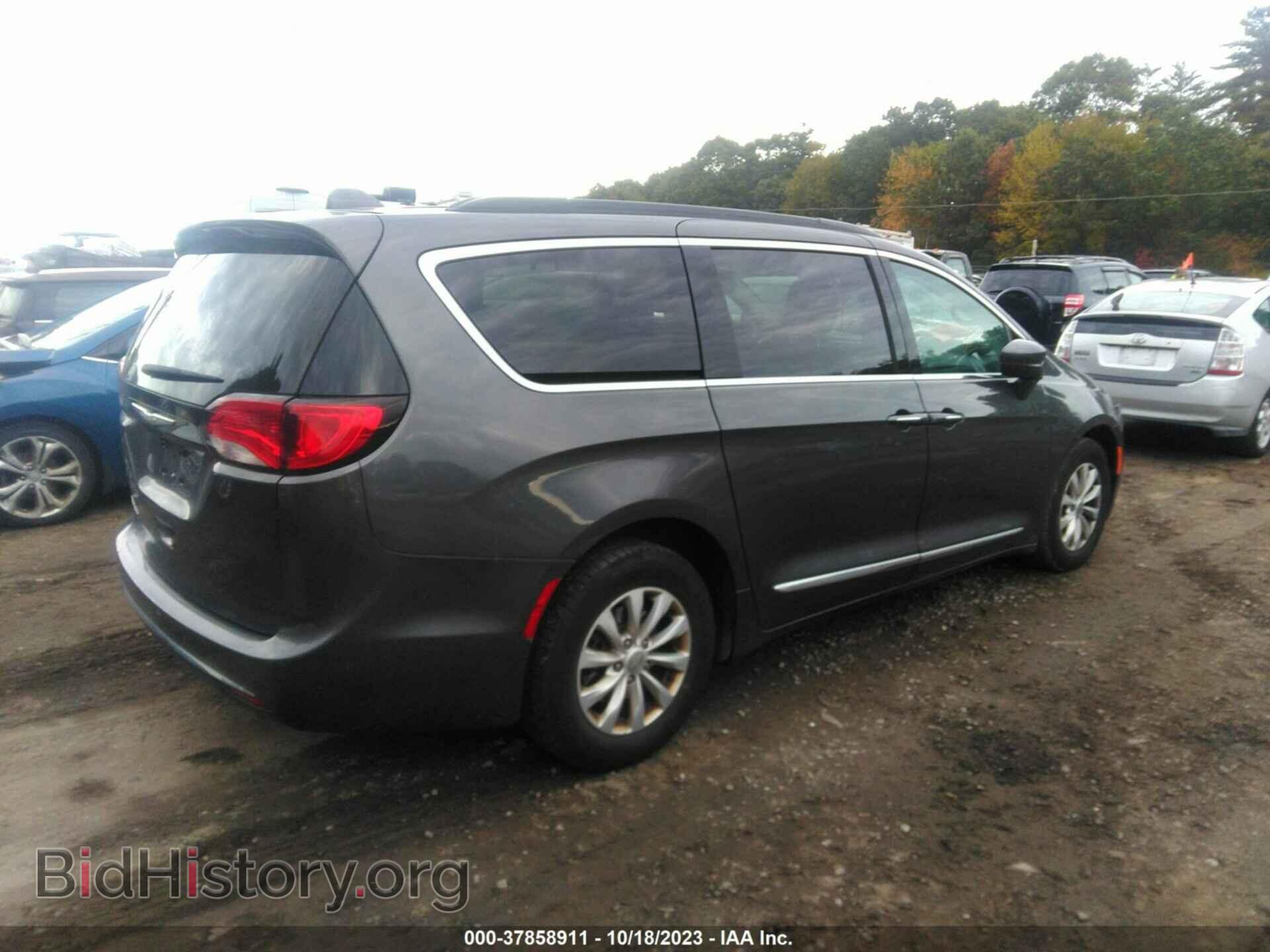 2017 CHRYSLER PACIFICA - VIN: 2C4RC1BG8HR565726 - Photo 4