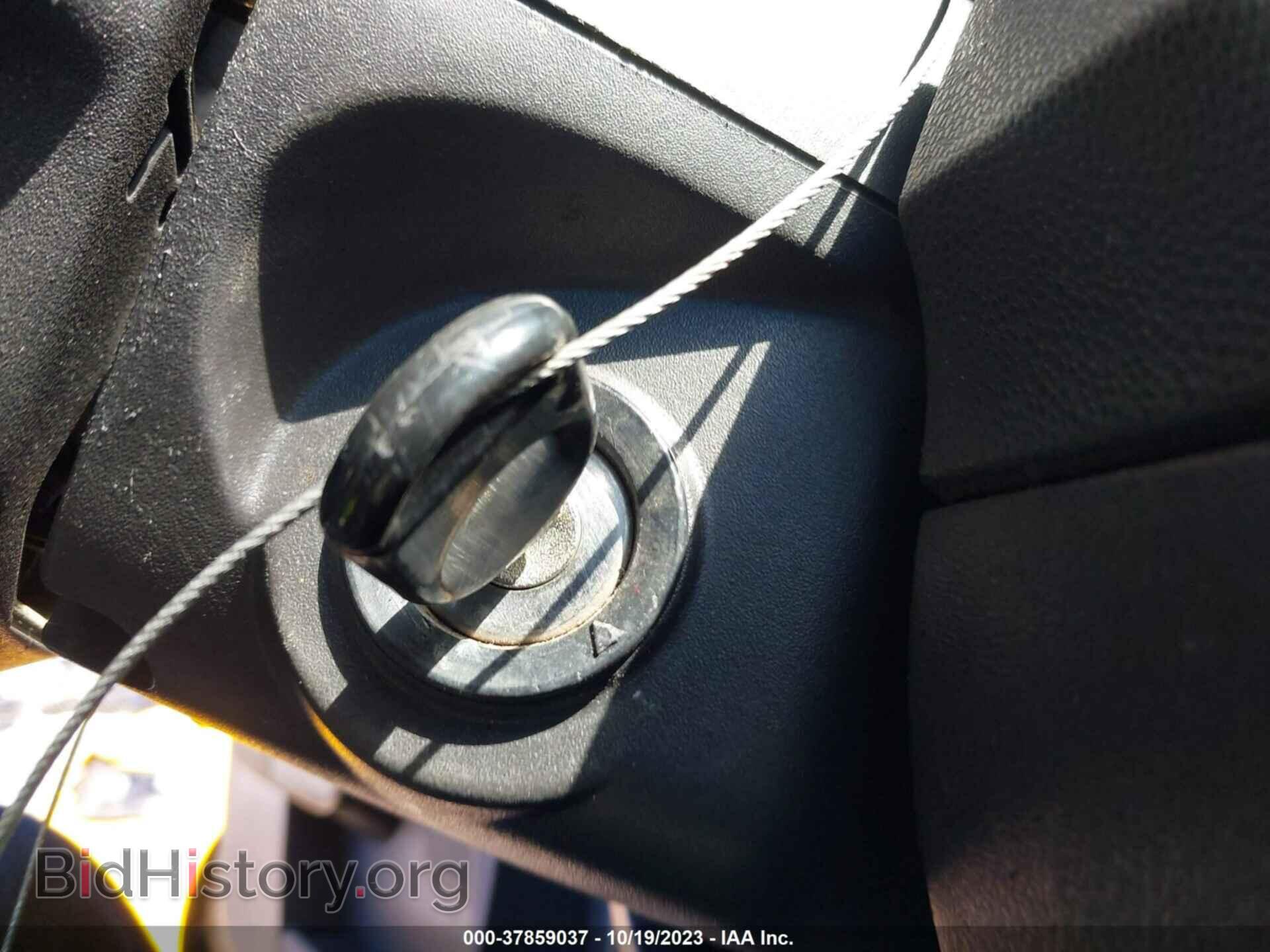 2011 FORD FOCUS - VIN: 1FAHP3FN0BW196725 - Фото 11