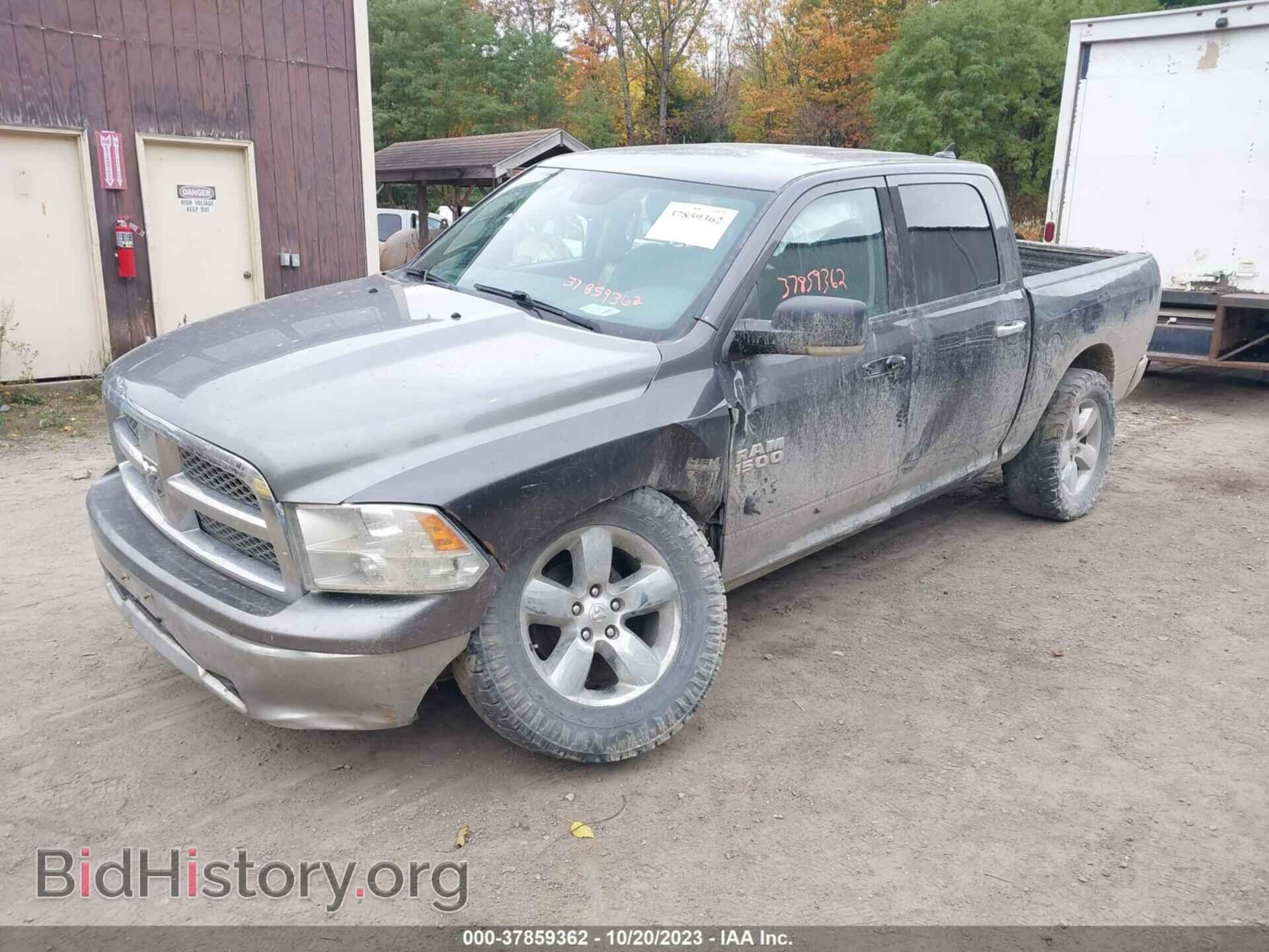 2015 RAM 1500 - VIN: 1C6RR7LT3FS510505 - Фото 2