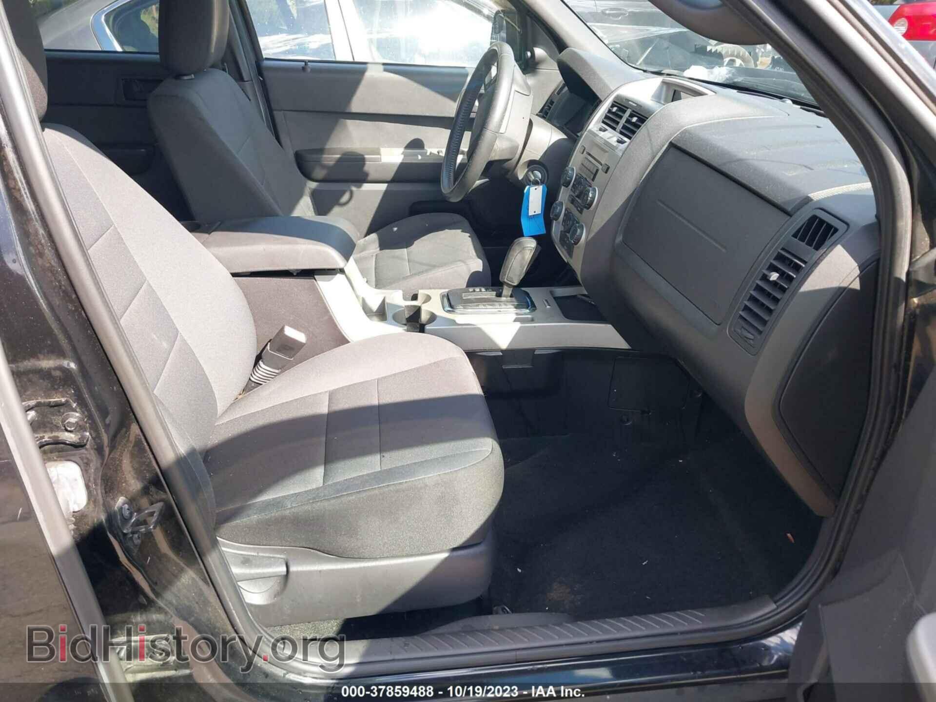 2011 FORD ESCAPE - VIN: 1FMCU0D72BKA65797 - Фото 5