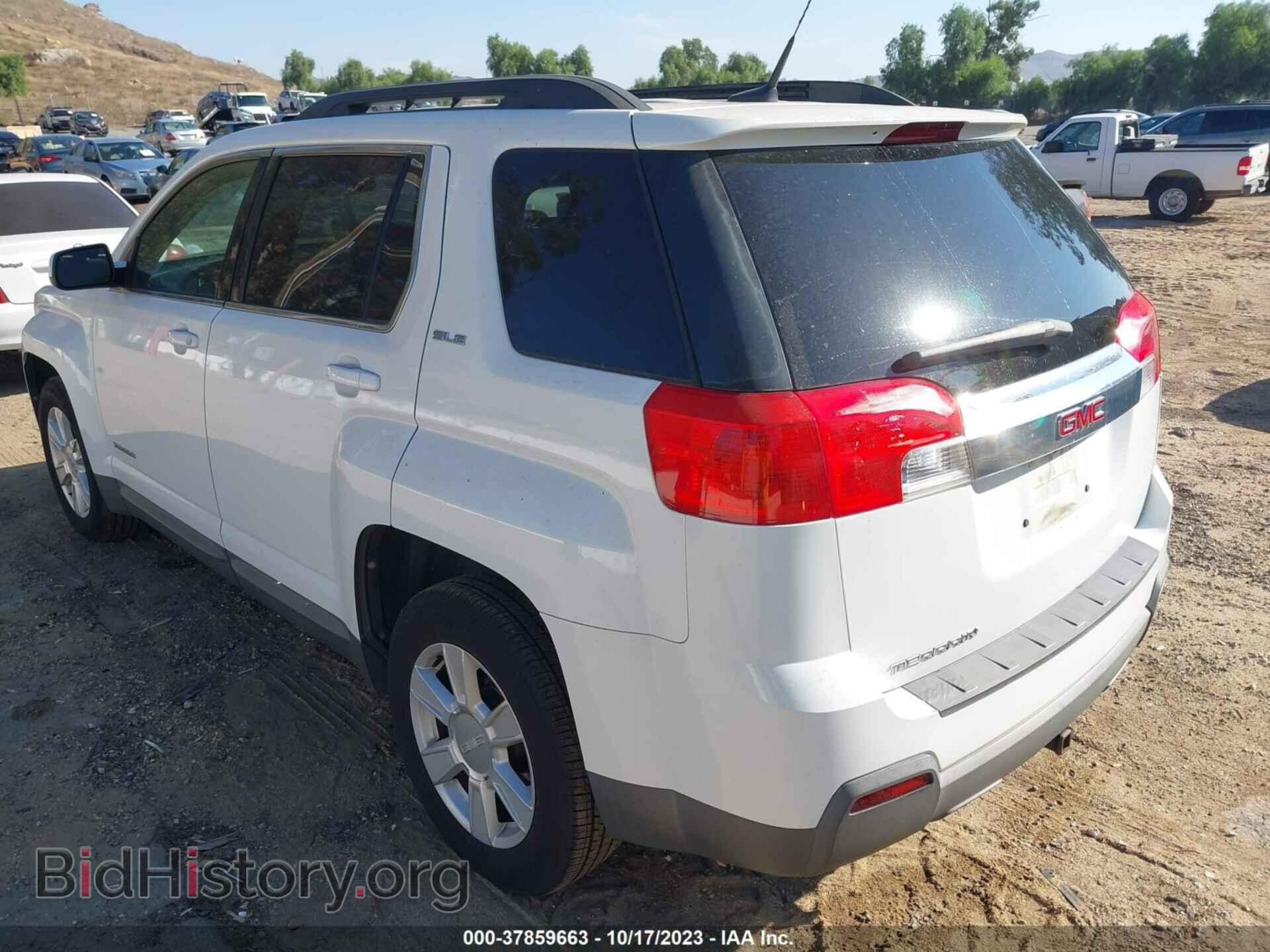 2011 GMC TERRAIN - VIN: 2CTALSEC1B6458963 - Photo 3