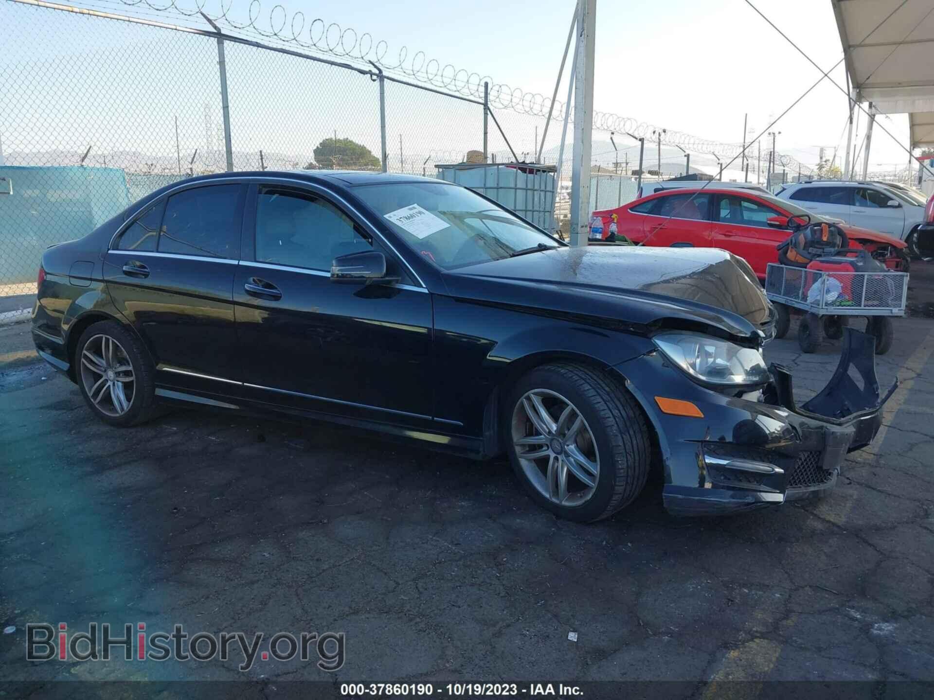 2014 MERCEDES-BENZ C-CLASS - VIN: WDDGF4HB2EA935683 - Фото 13
