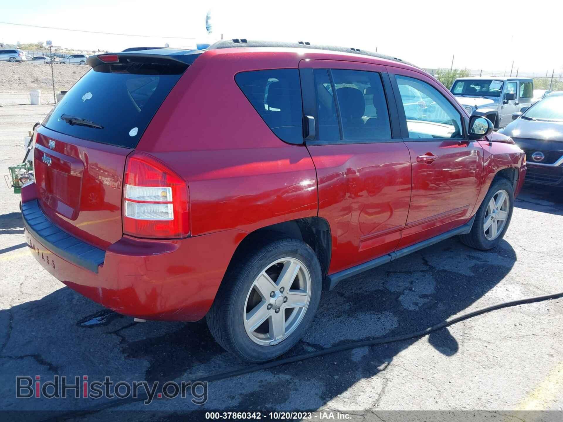 2010 JEEP COMPASS - VIN: 1J4NT4FA5AD659412 - Фото 4