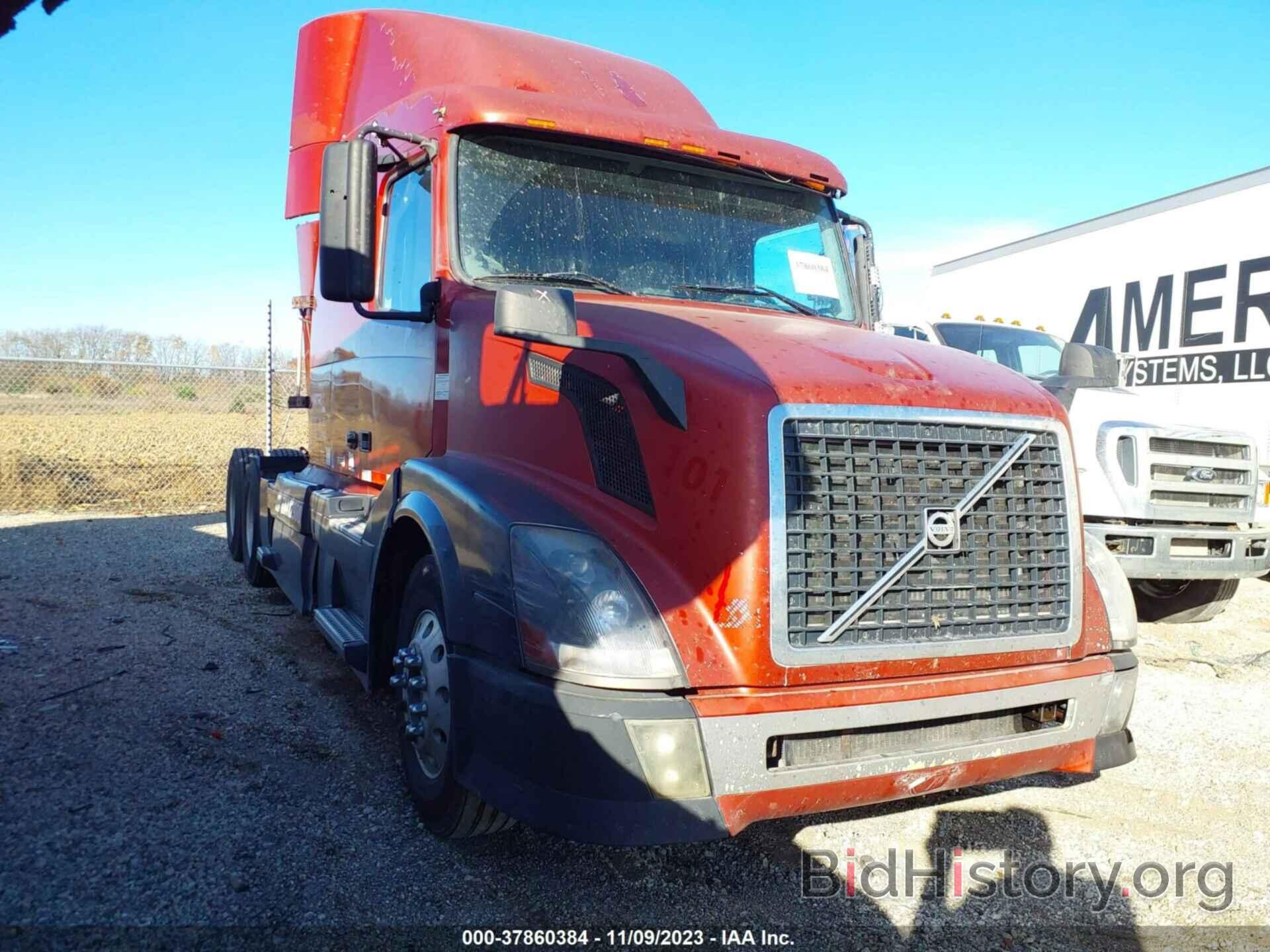 Photo 4V4NC9TK56N412980 - VOLVO VN 2006