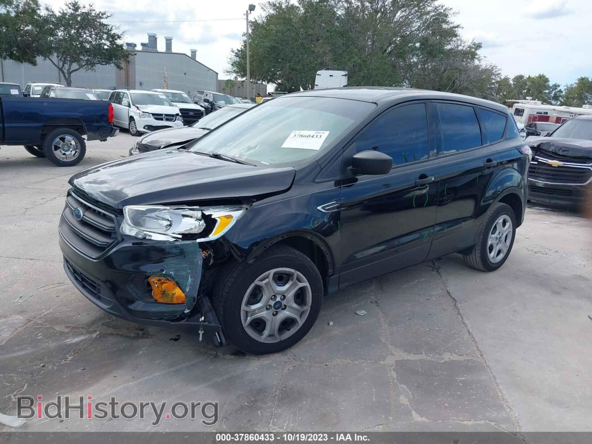 2017 FORD ESCAPE - VIN: 1FMCU0F70HUB65004 - Фото 2