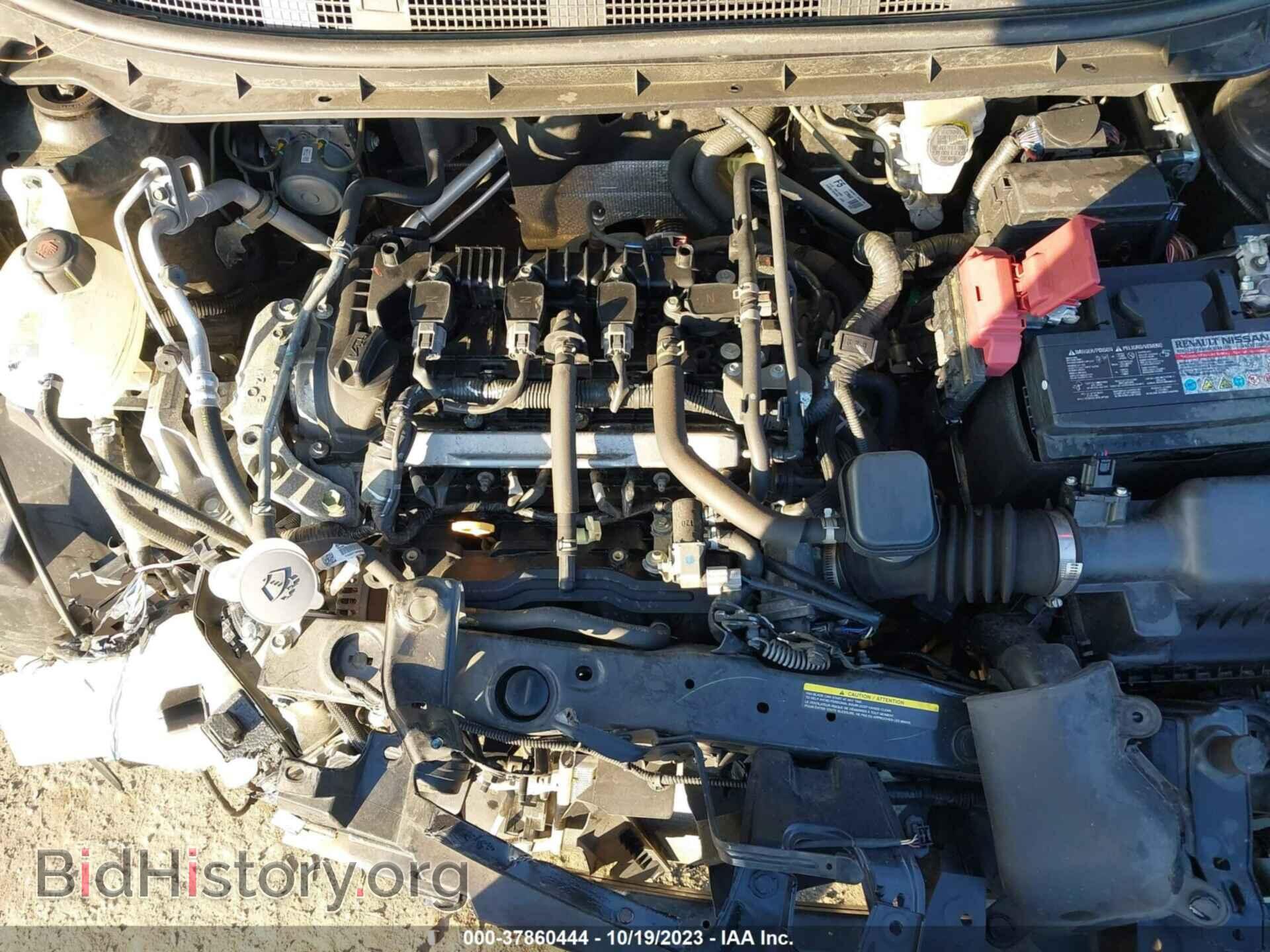 2019 NISSAN KICKS - VIN: 3N1CP5CU3KL567882 - Фото 10