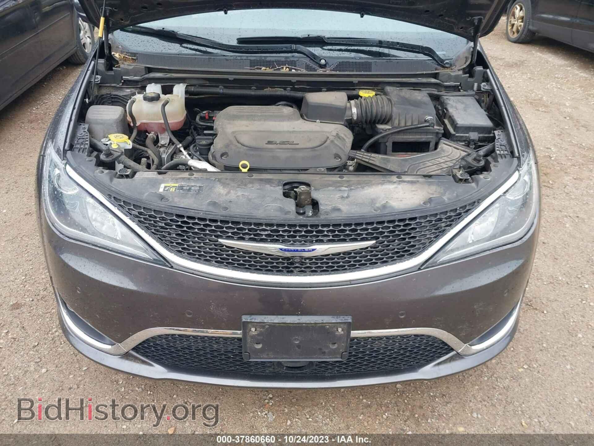 2019 CHRYSLER PACIFICA - VIN: 2C4RC1EG7KR628933 - Фото 10