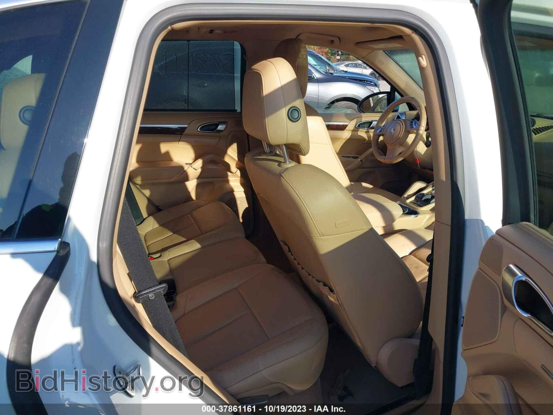 2013 PORSCHE CAYENNE - VIN: WP1AA2A29DLA12938 - Фото 8