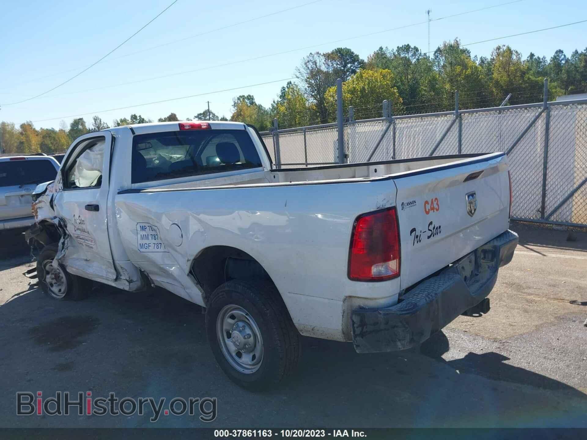 2018 RAM 2500 - VIN: 3C6MR4AJ3JG282290 - Фото 3