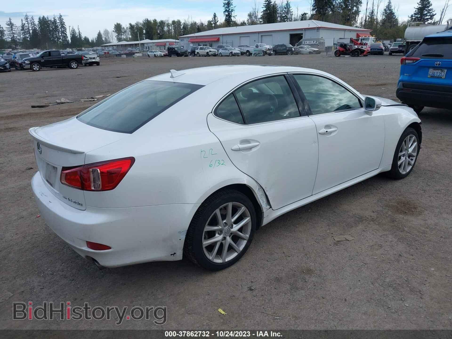 2011 LEXUS IS 250 - VIN: JTHCF5C25B2034995 - Фото 4