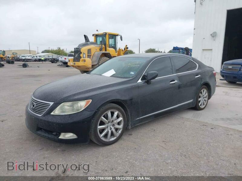 2007 Lexus LS 460 (VIN JTHBL46F475002803) — фото 2 из 11