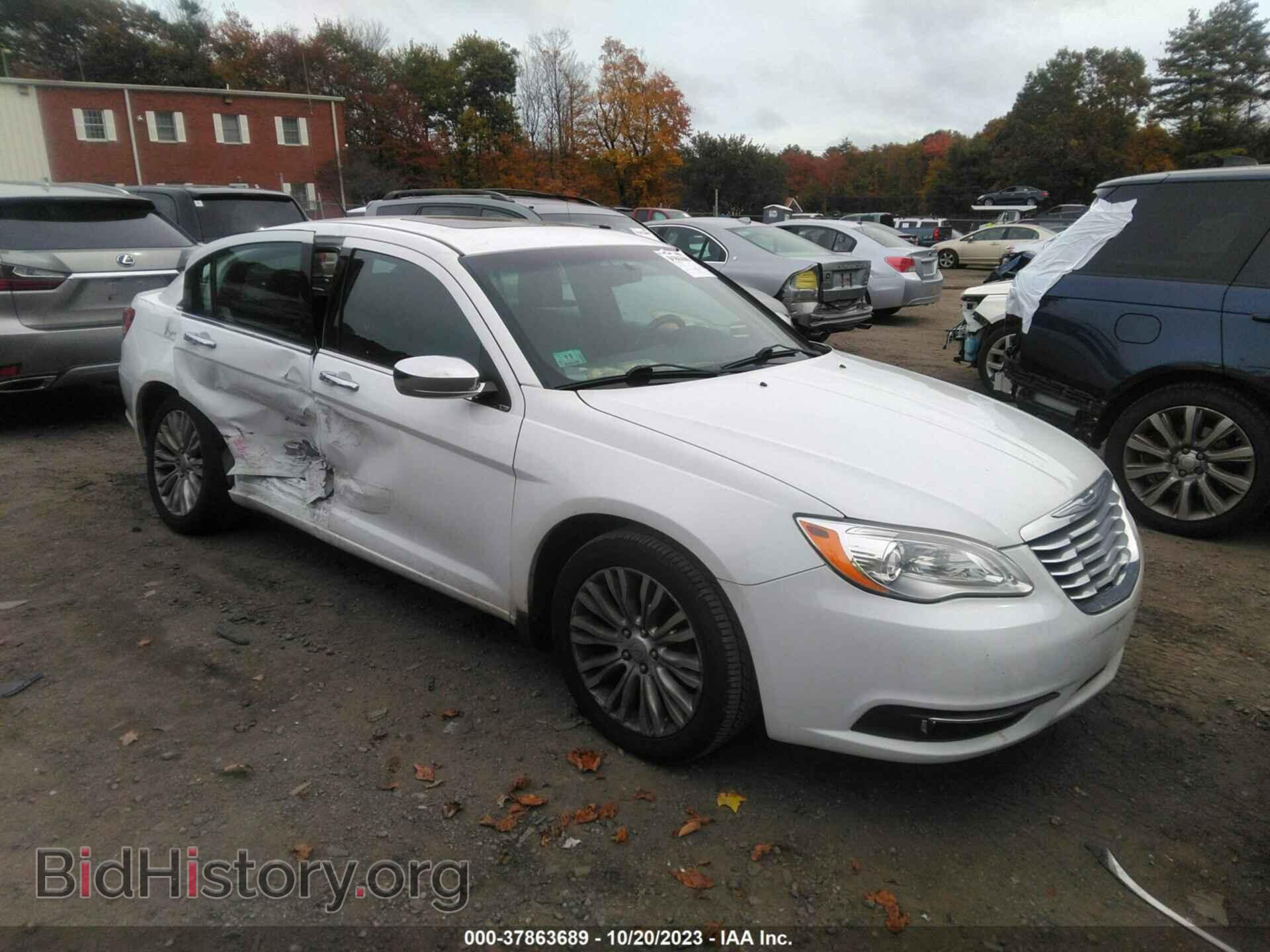 Фотография 1C3CCBCB2CN106247 - CHRYSLER 200 2012