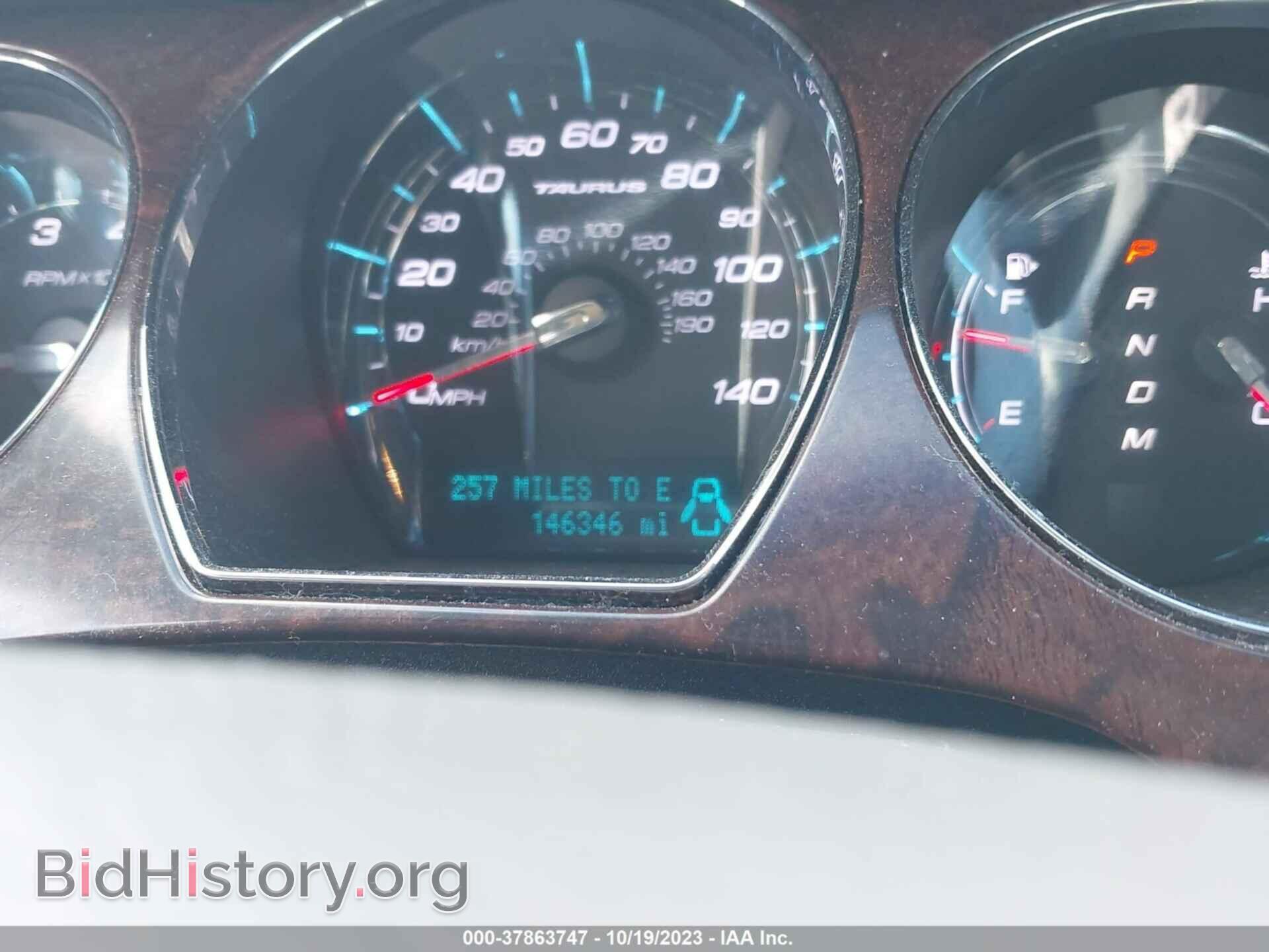 2011 FORD TAURUS - VIN: 1FAHP2EW5BG175402 - Фото 7