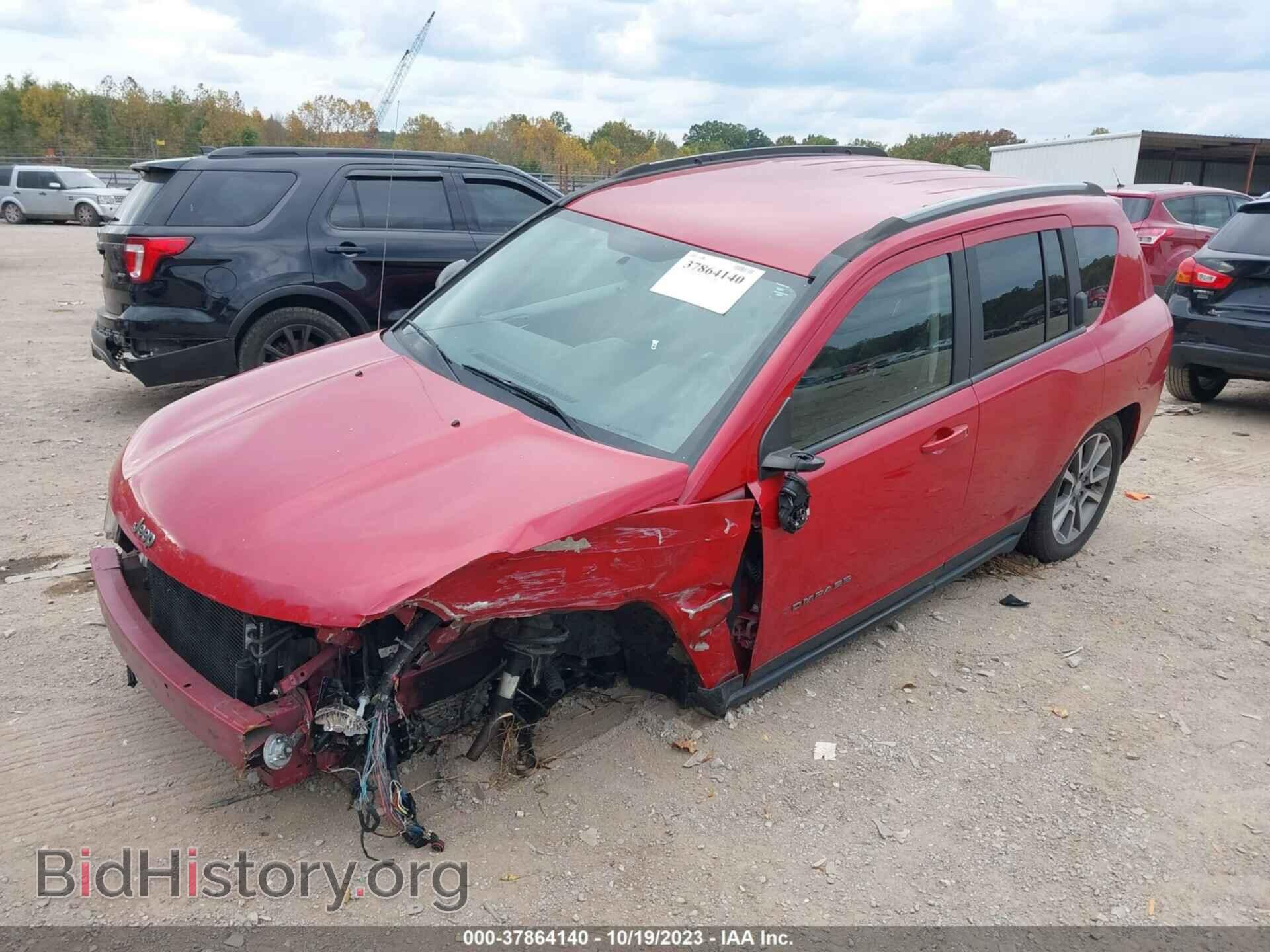 2017 JEEP COMPASS - VIN: 1C4NJDBB2HD170311 - Photo 2
