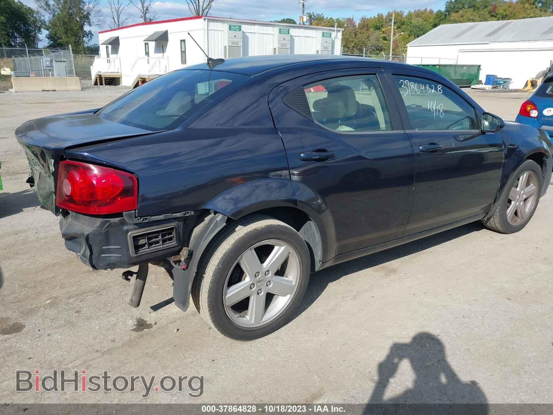 2011 DODGE AVENGER - VIN: 1B3BD1FB6BN584990 - Фото 4
