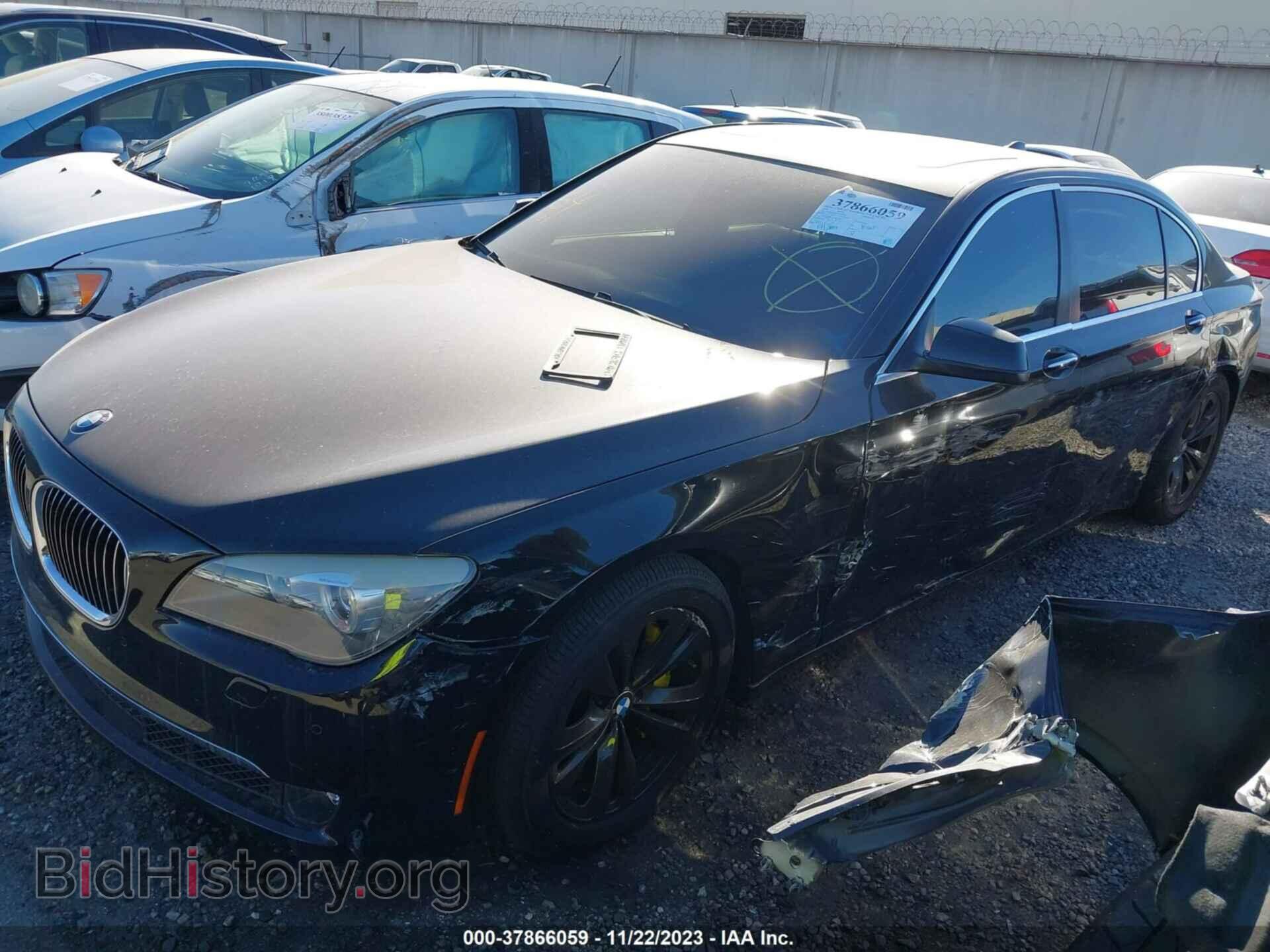 2012 BMW 7 SERIES - VIN: WBAKB4C56CC575754 - Фото 2