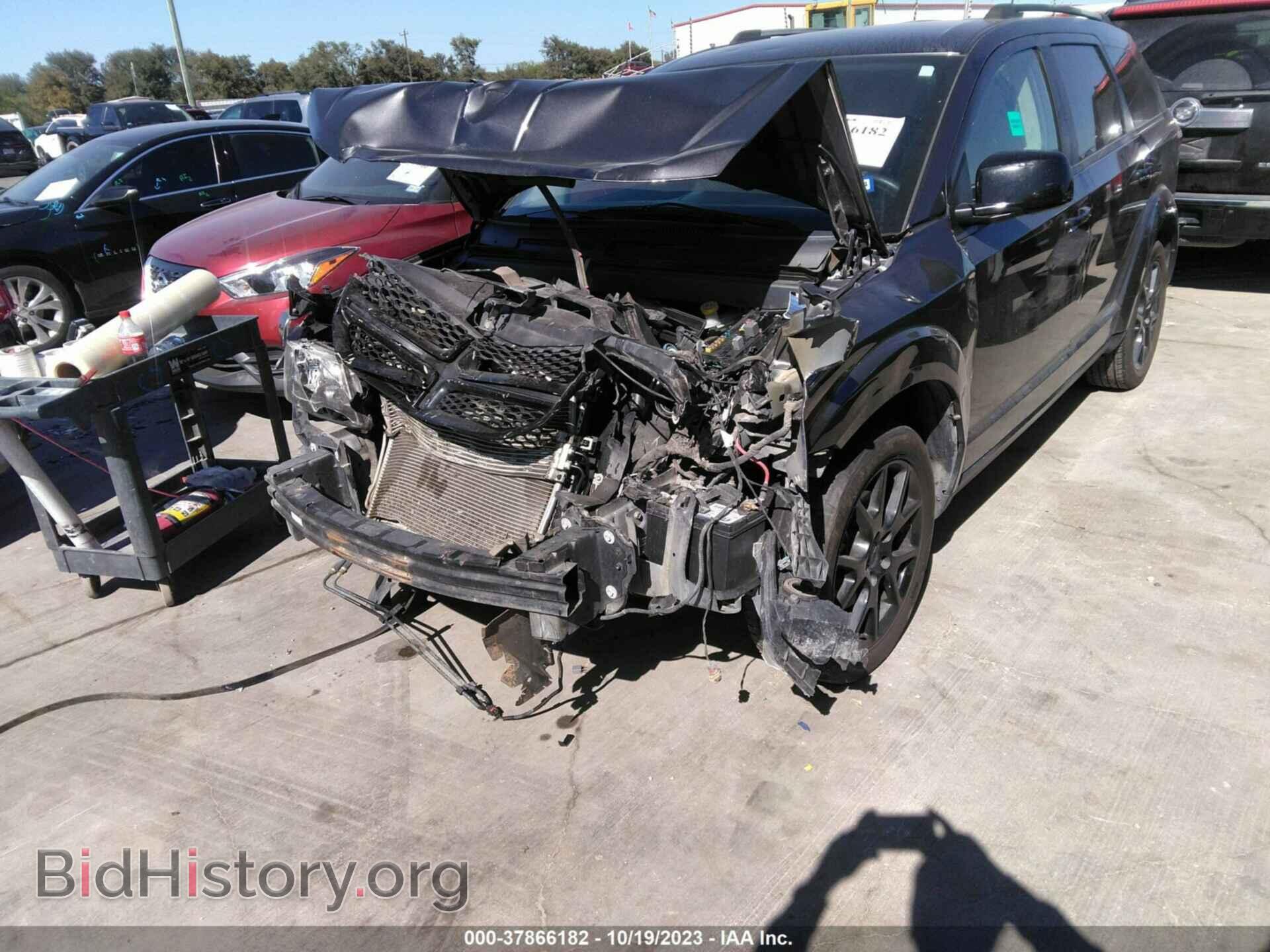2017 DODGE JOURNEY - VIN: 3C4PDCBBXHT619920 - Photo 2