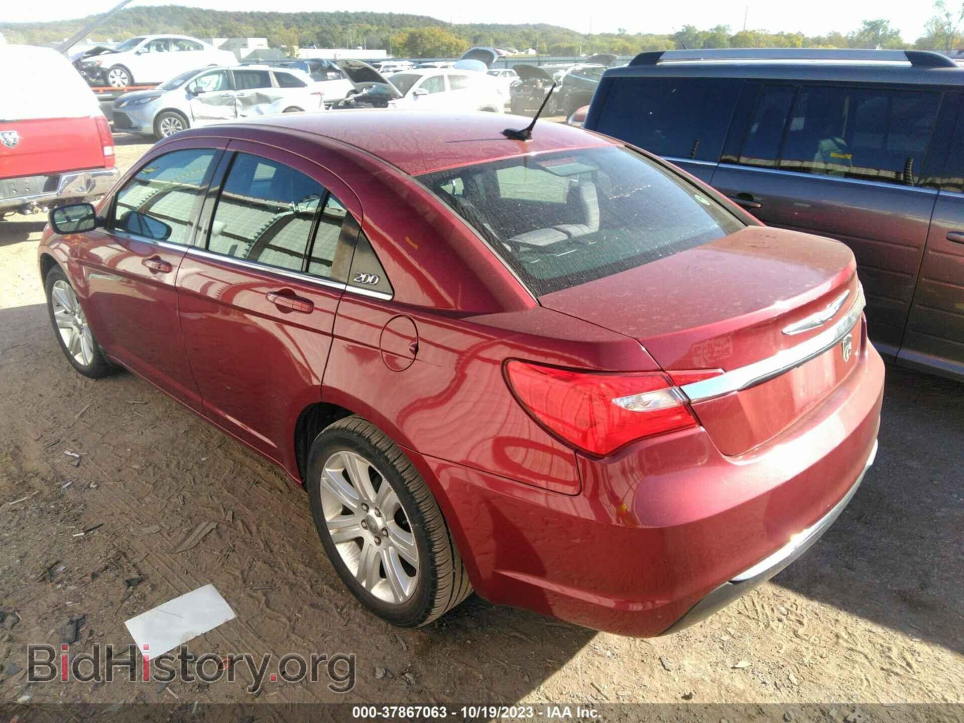 2013 CHRYSLER 200 - VIN: 1C3CCBAB7DN640753 - Фото 3