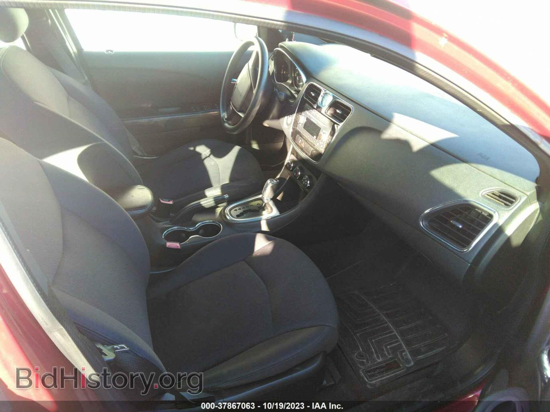 2013 CHRYSLER 200 - VIN: 1C3CCBAB7DN640753 - Фото 5