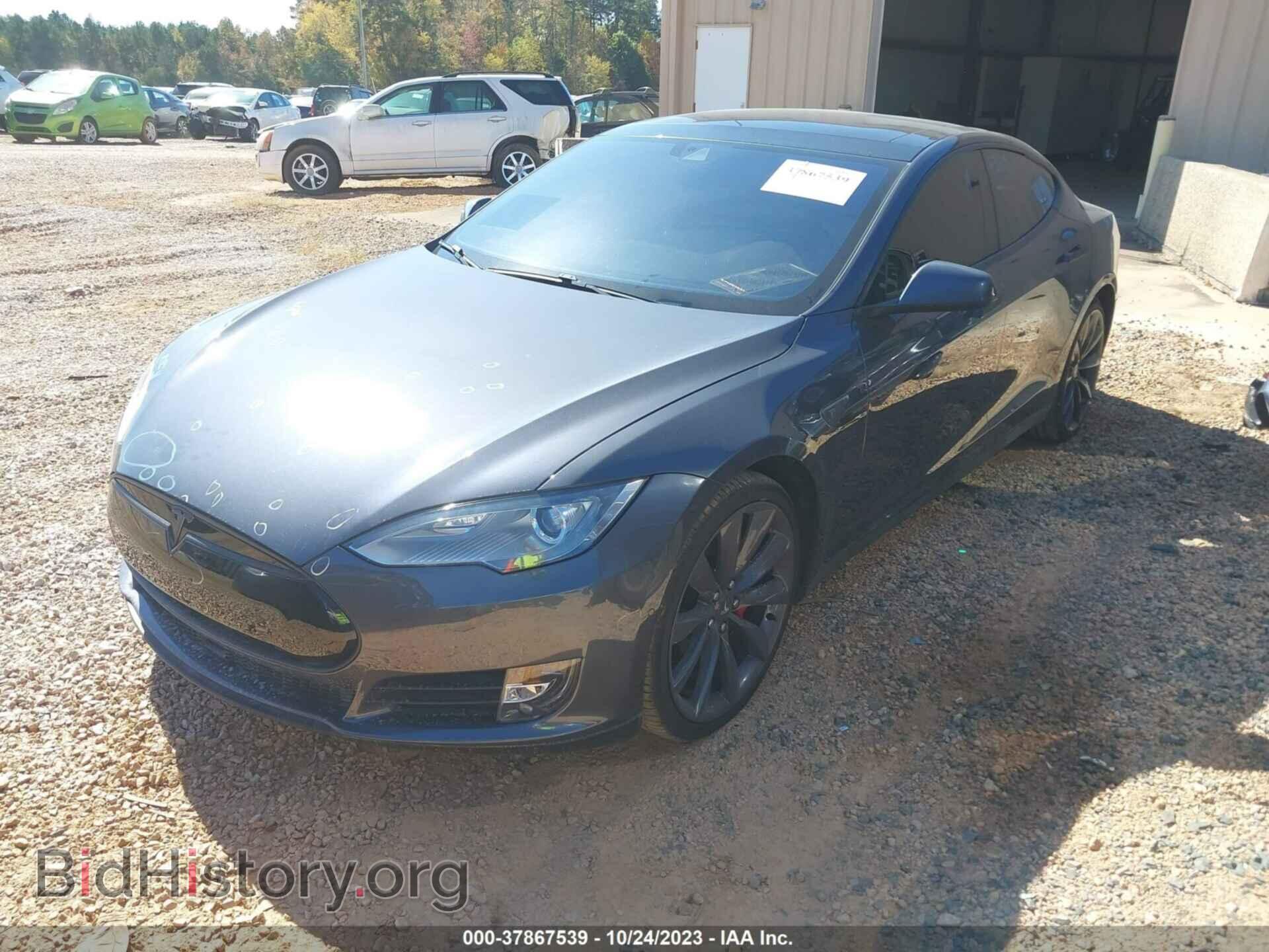 2015 TESLA MODEL S - VIN: 5YJSA1E47FF102557 - Photo 2