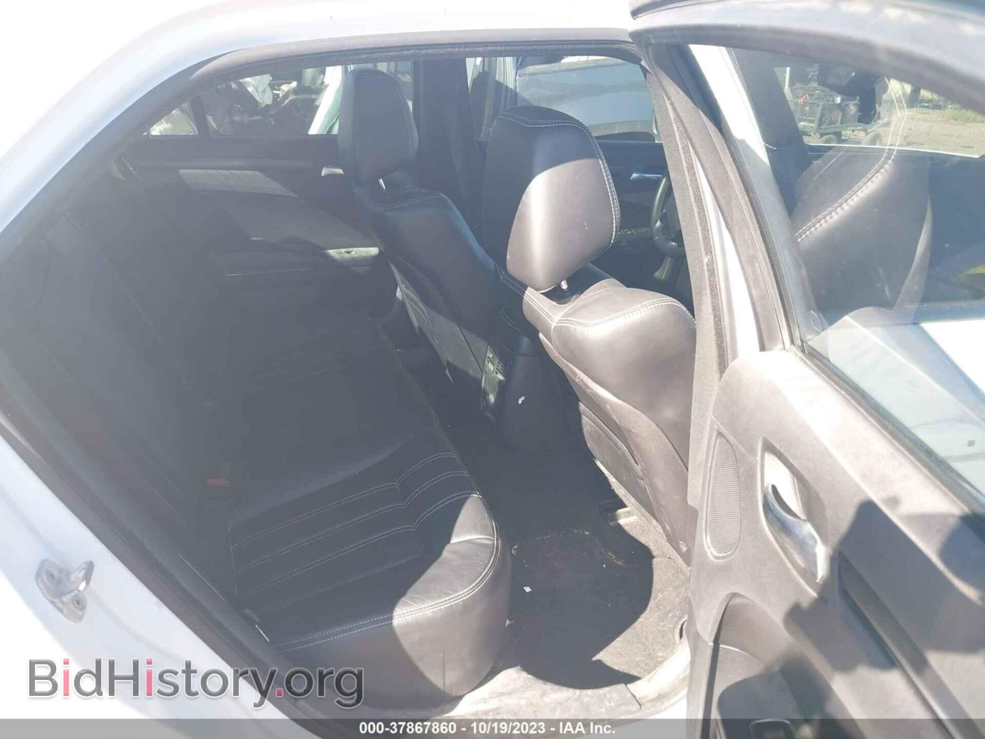 2013 CHRYSLER 300 - VIN: 2C3CCAGG9DH556715 - Photo 8
