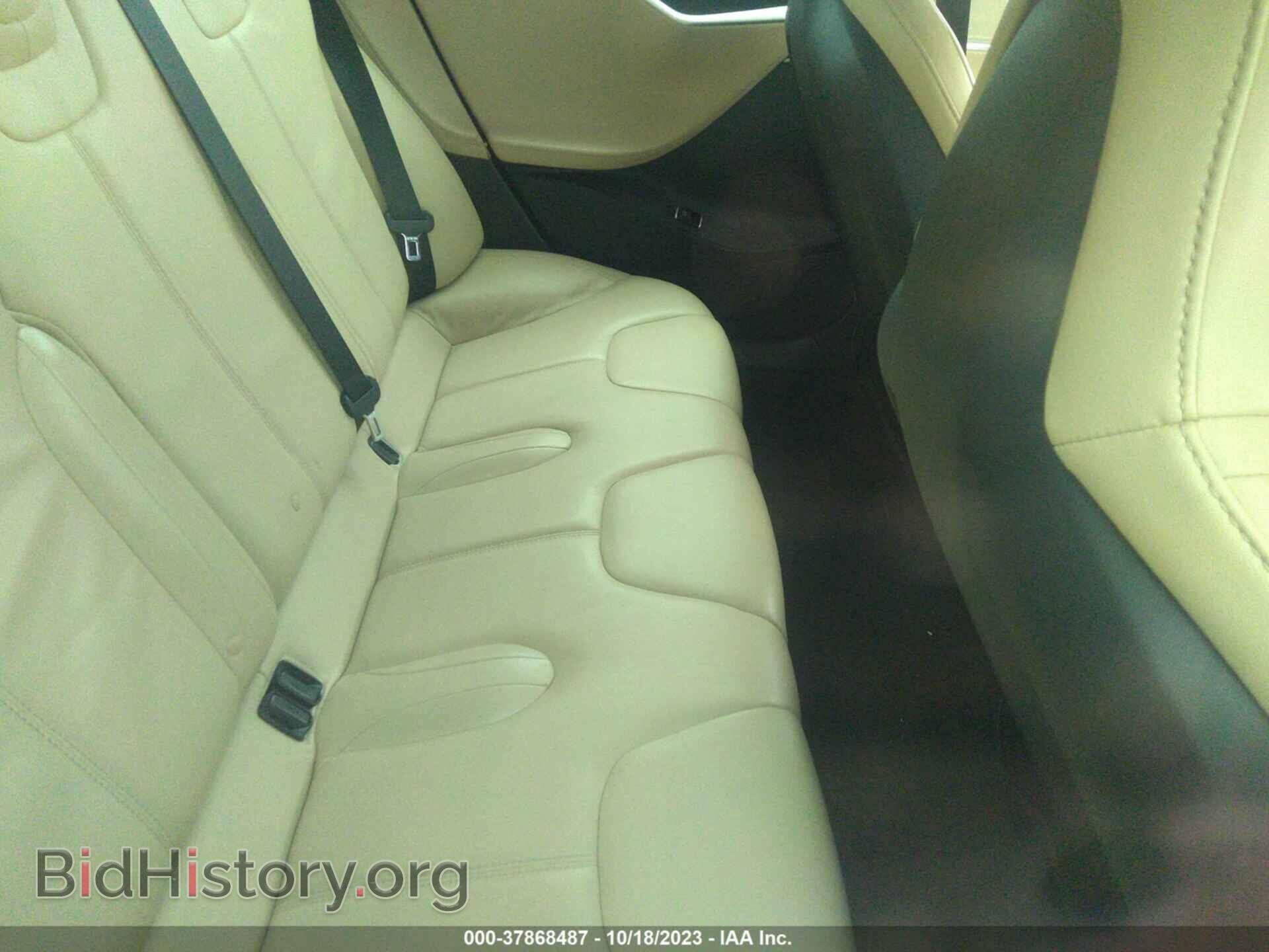 2013 TESLA MODEL S - VIN: 5YJSA1CN8DFP06157 - Фото 8