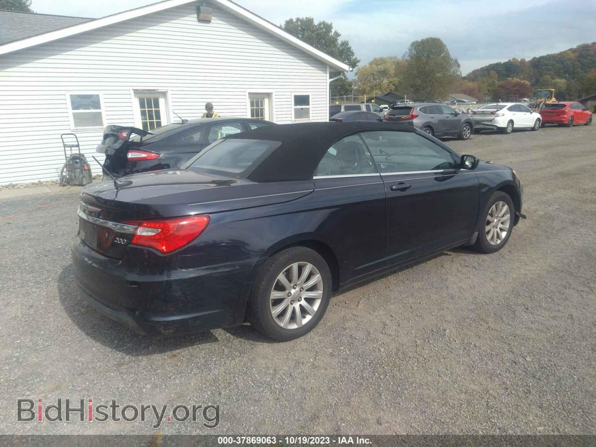 2012 CHRYSLER 200 - VIN: 1C3BCBEB9CN233280 - Фото 4