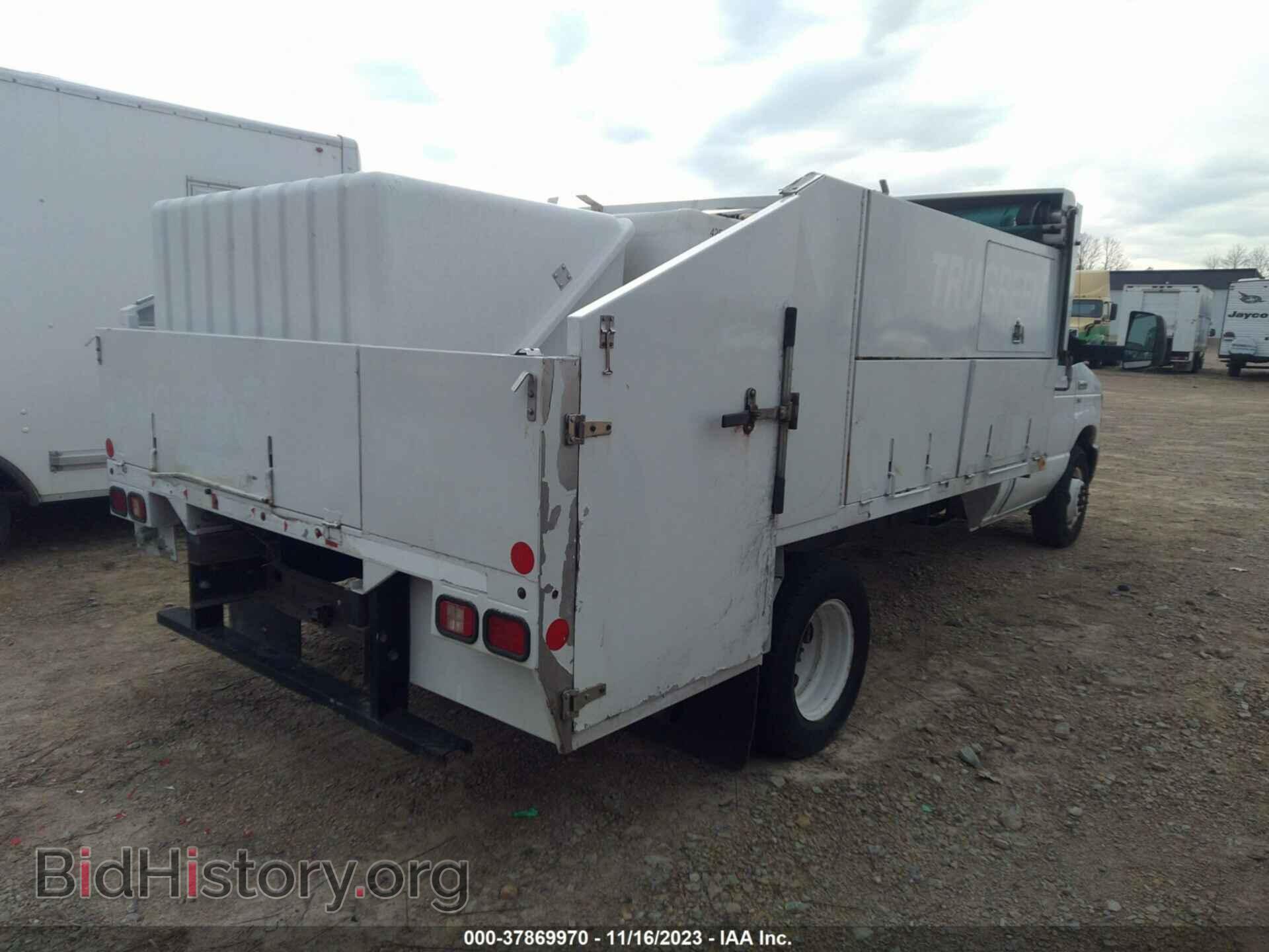 2010 FORD E-450 CUTAWAY - VIN: 1FDXE4FL2ADA72798 - Фото 4