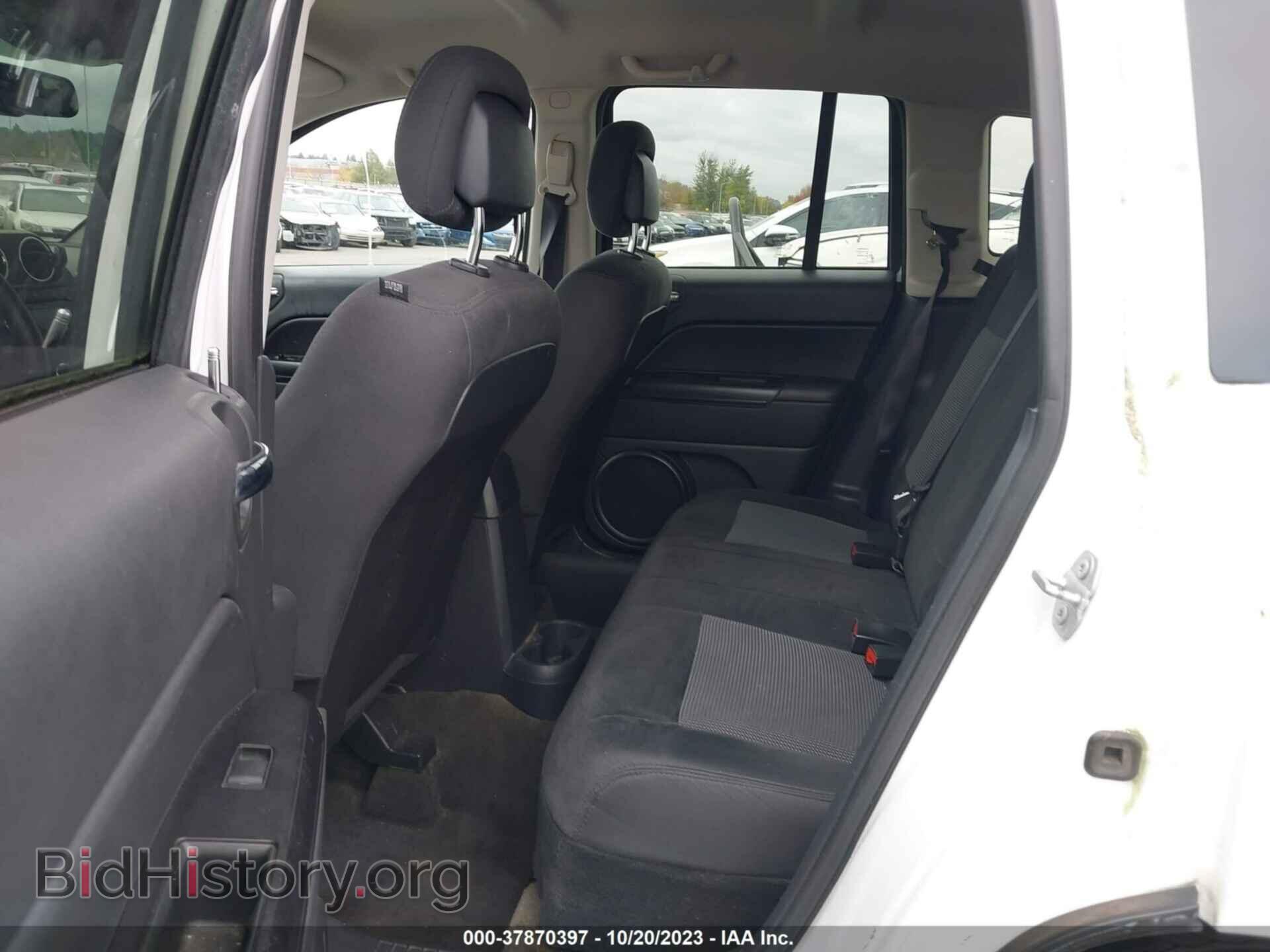 2016 JEEP COMPASS - VIN: 1C4NJDBB2GD714126 - Фото 8
