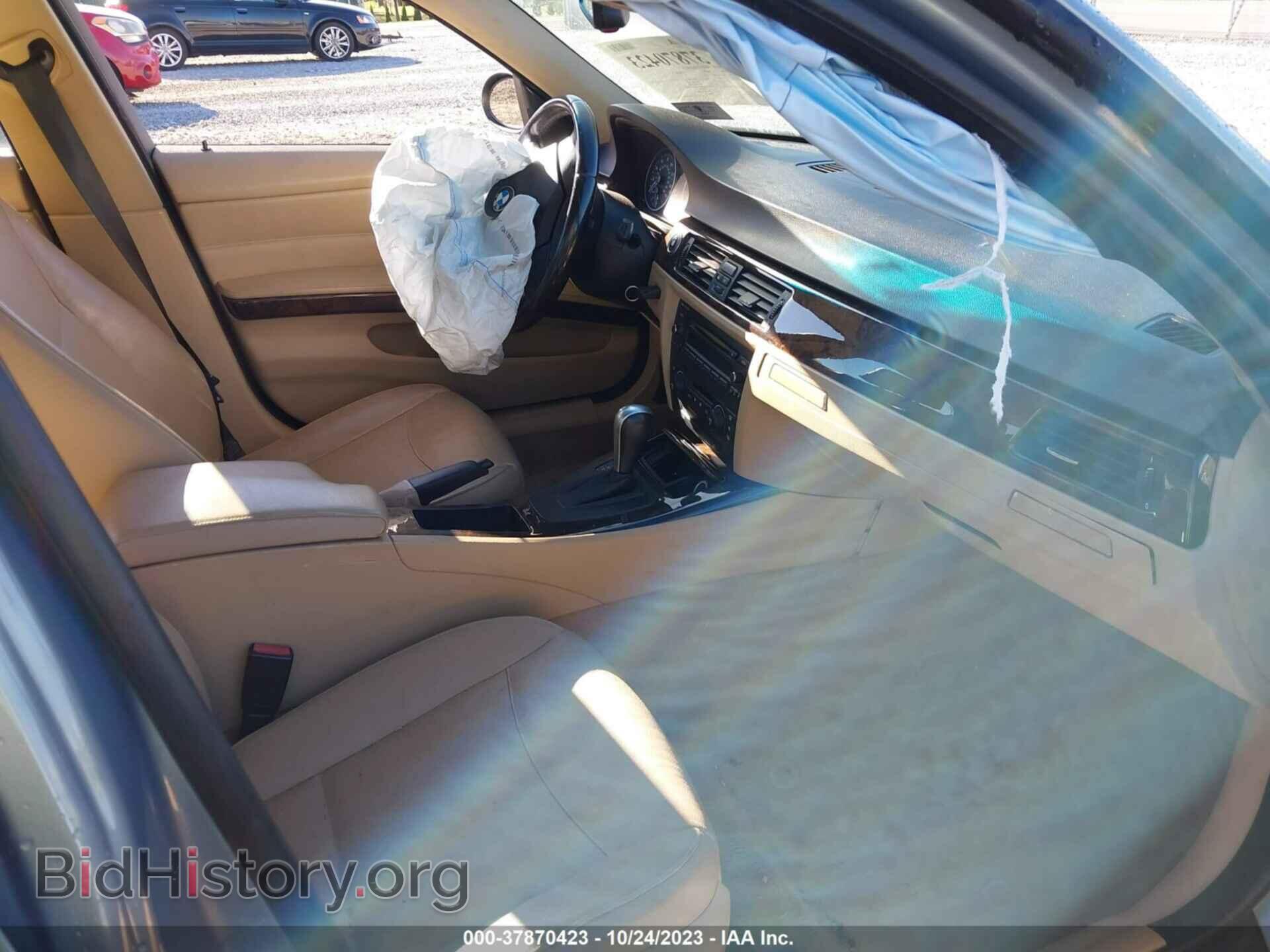 2006 BMW 325I - VIN: WBAVB13536PT22870 - Фото 5