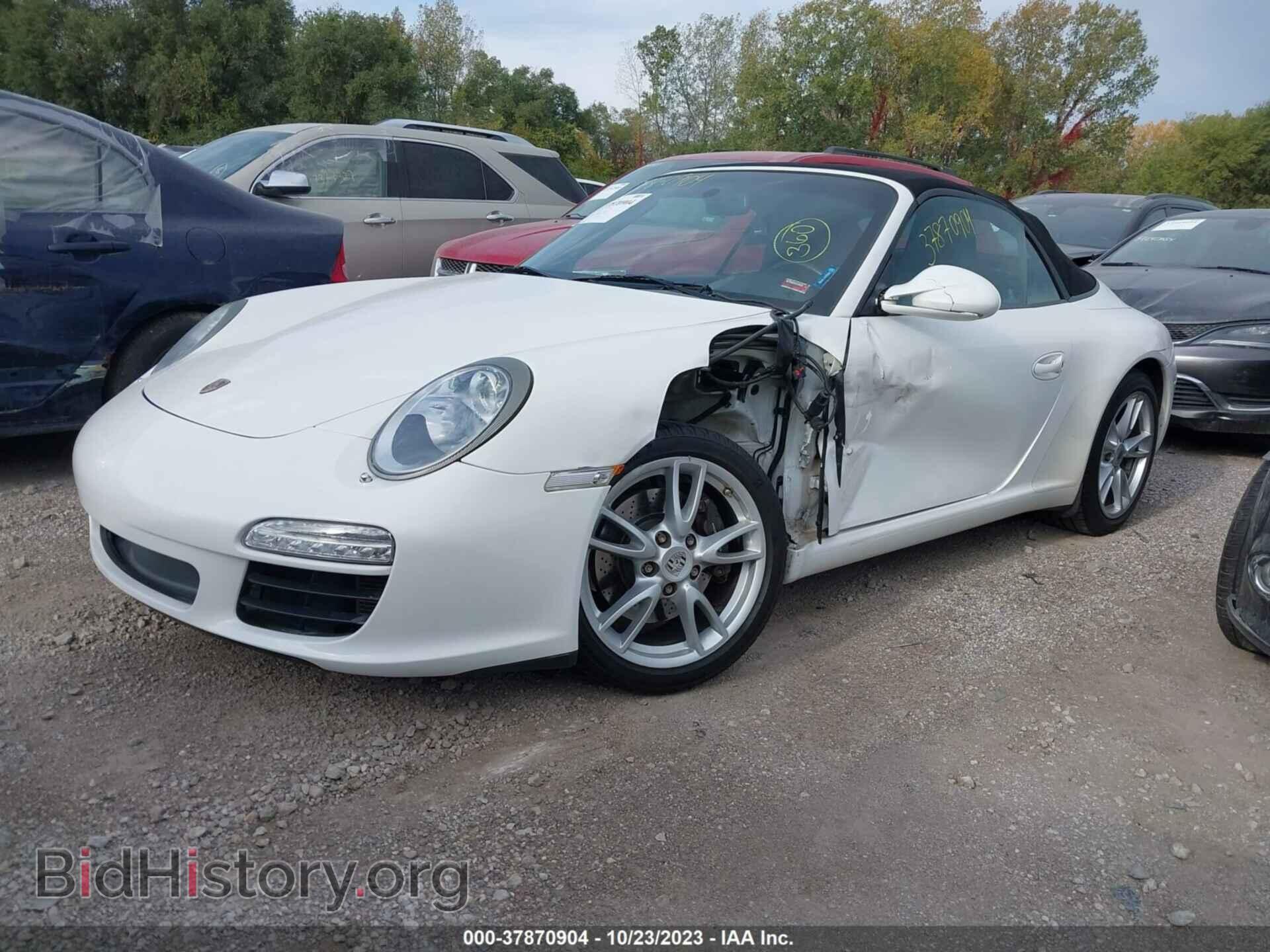 2011 PORSCHE 911 - VIN: WP0CA2A93BS740166 - Фото 2