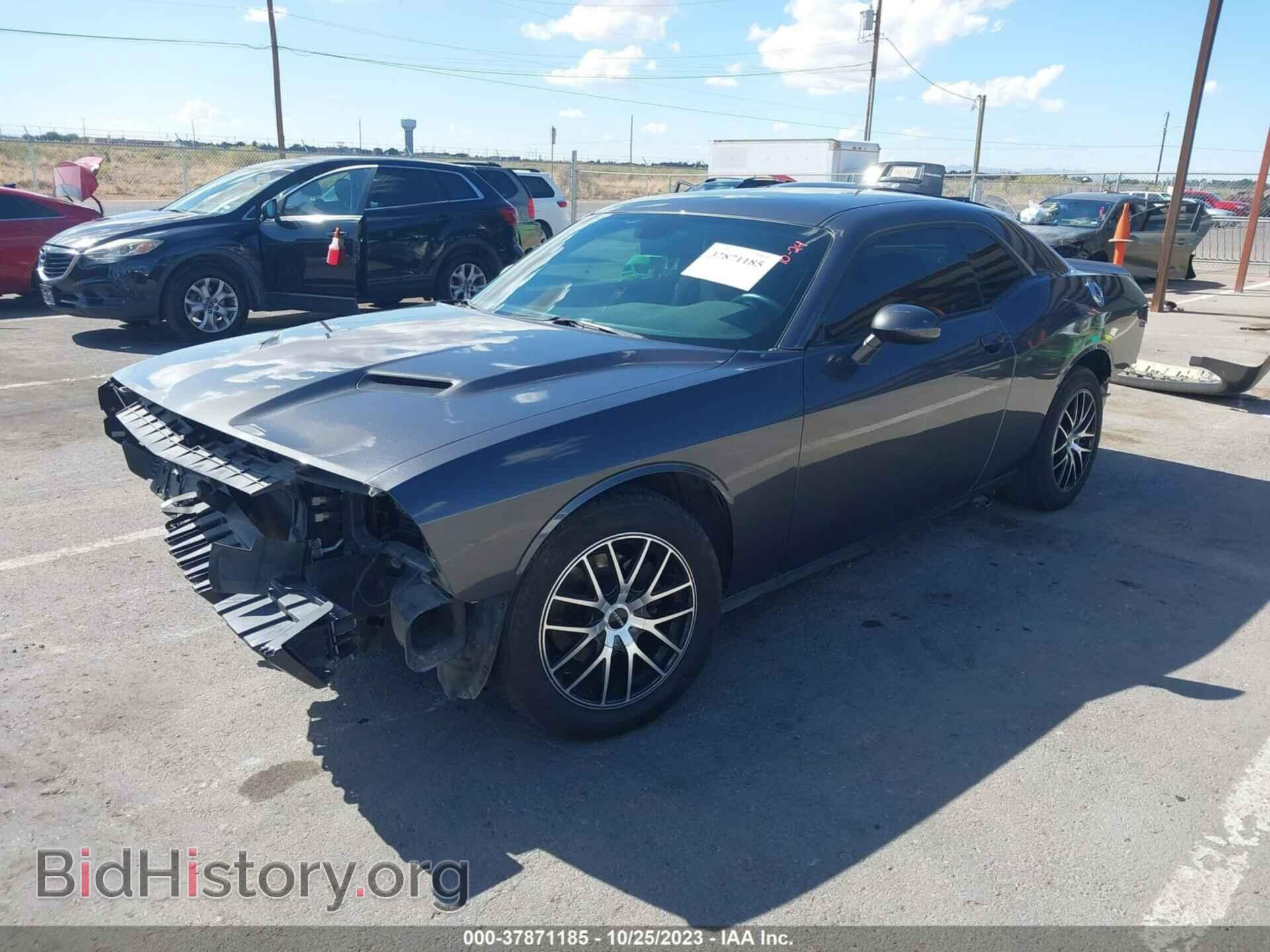 2019 DODGE CHALLENGER - VIN: 2C3CDZAG4KH677332 - Photo 2