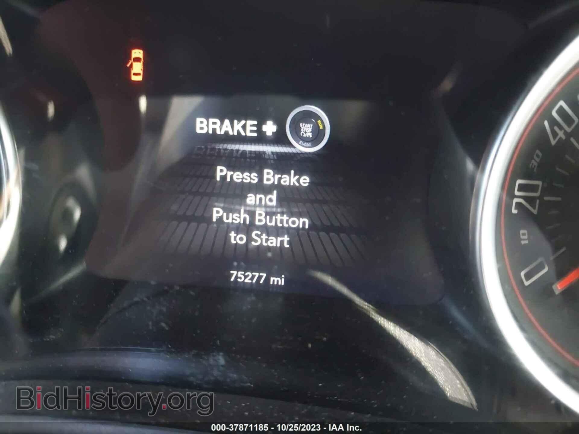 2019 DODGE CHALLENGER - VIN: 2C3CDZAG4KH677332 - Photo 16
