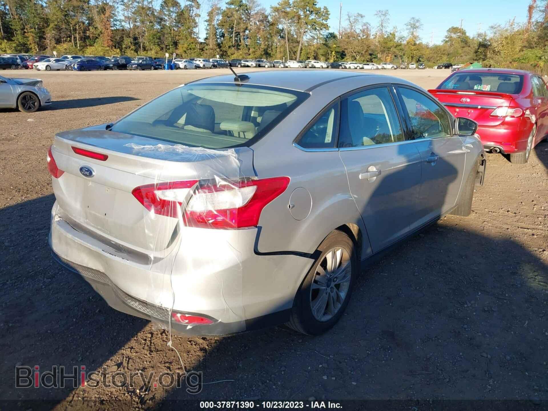 2012 FORD FOCUS - VIN: 1FAHP3H24CL454394 - Фото 4