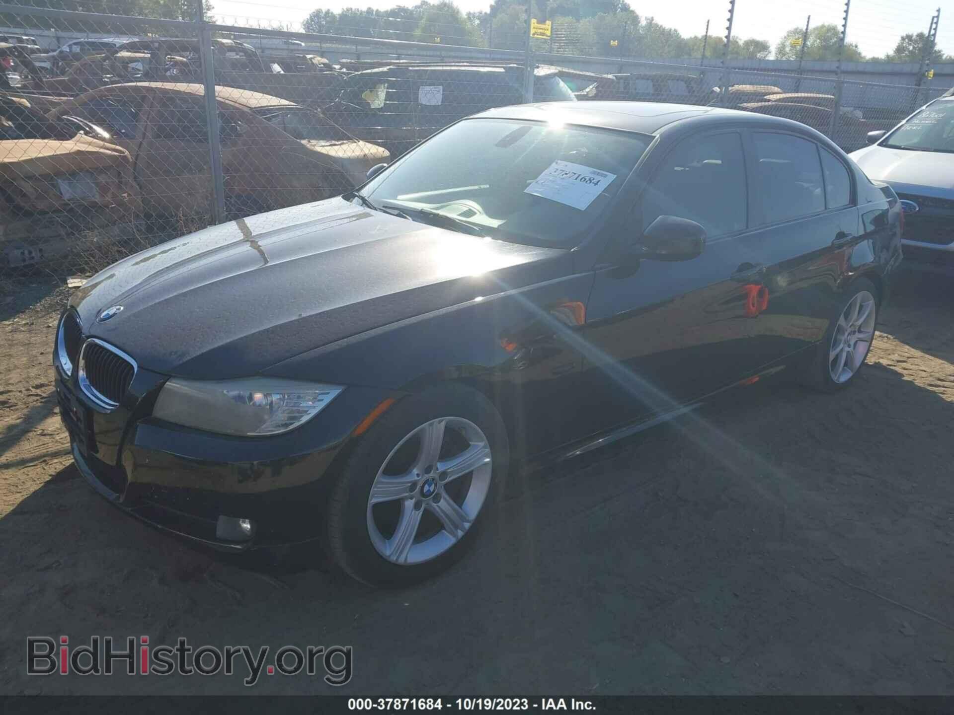 2011 BMW 3 SERIES - VIN: WBAPH7C5XBE681021 - Фото 2