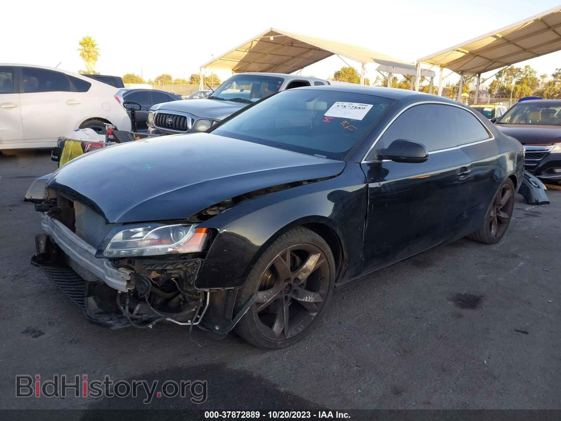 2010 AUDI A5 - VIN: WAULFAFR8AA034591 - Фото 2