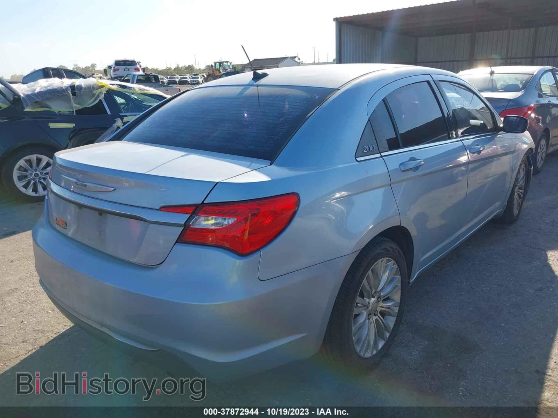 2012 CHRYSLER 200 - VIN: 1C3CCBAB1CN248821 - Фото 4